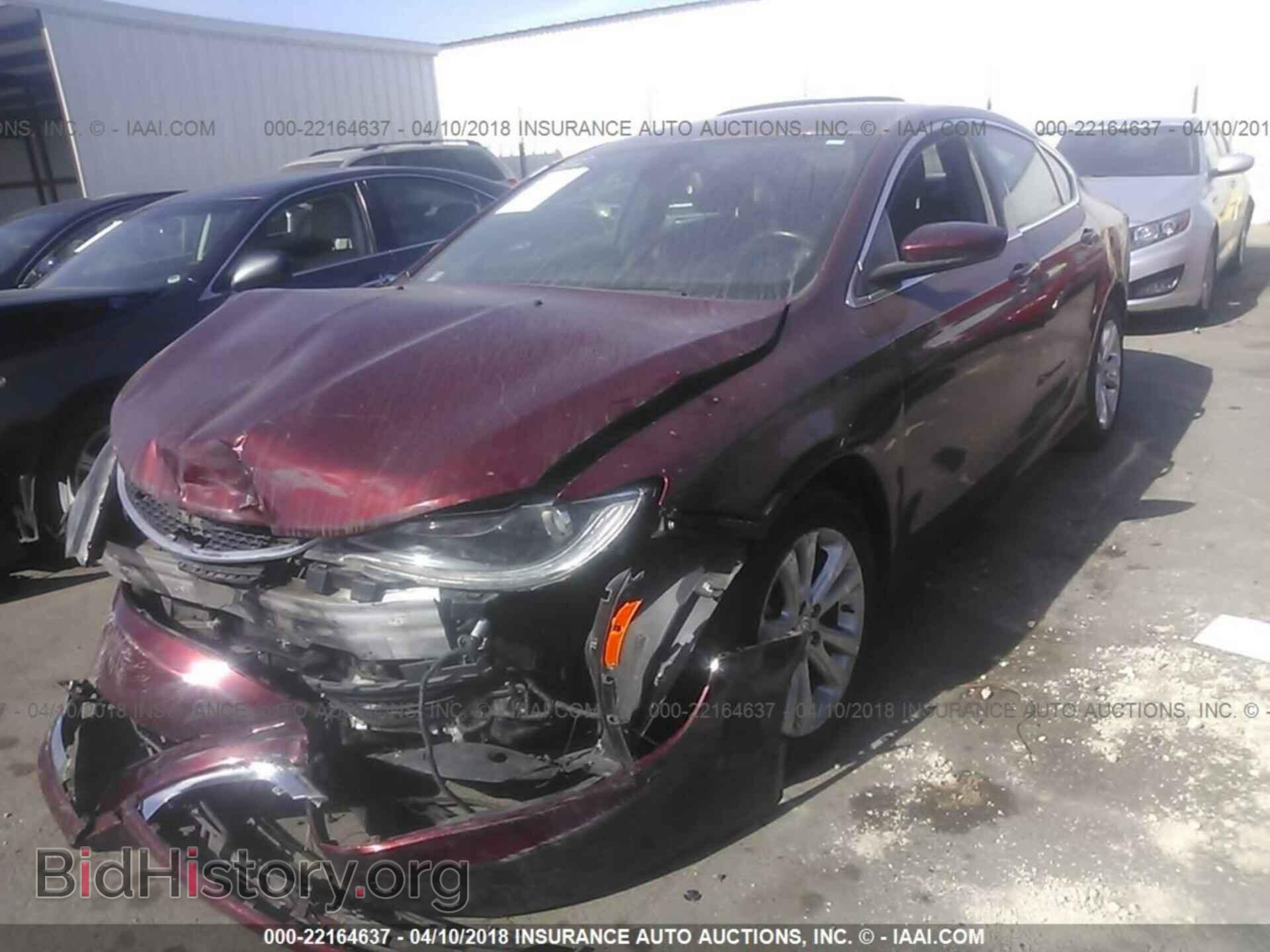 2015 Chrysler 200 - VIN: 1C3CCCAB4FN645059 - Photo 2