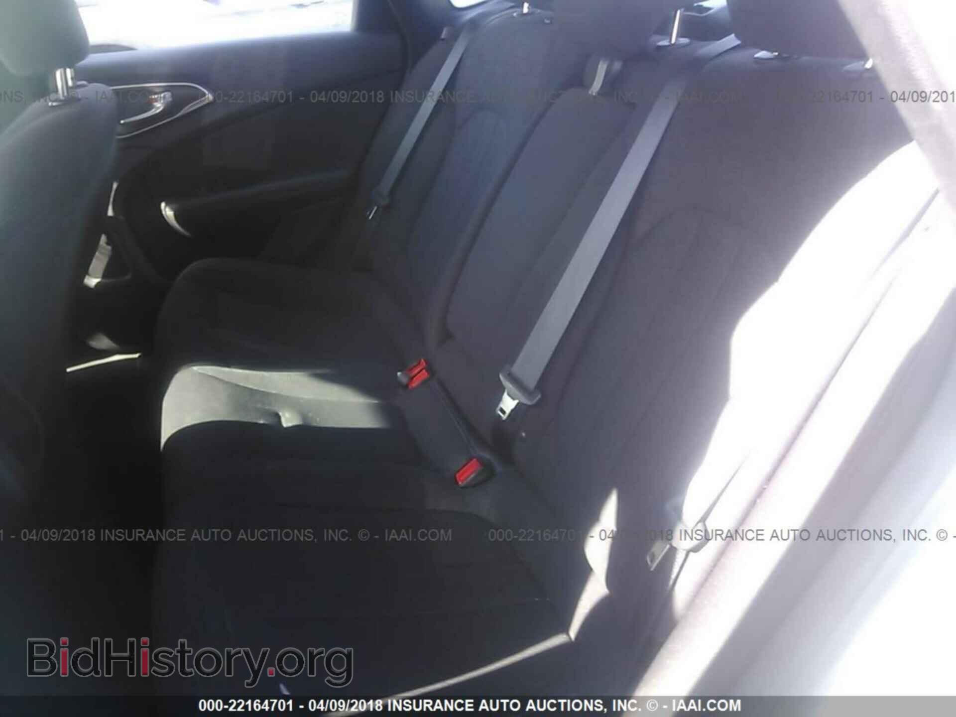 2016 Chrysler 200 - VIN: 1C3CCCFB3GN171499 - Photo 8