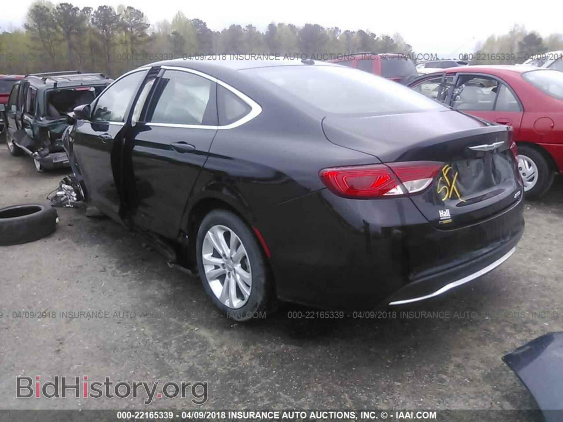 2015 Chrysler 200 - VIN: 1C3CCCABXFN670970 - Photo 3