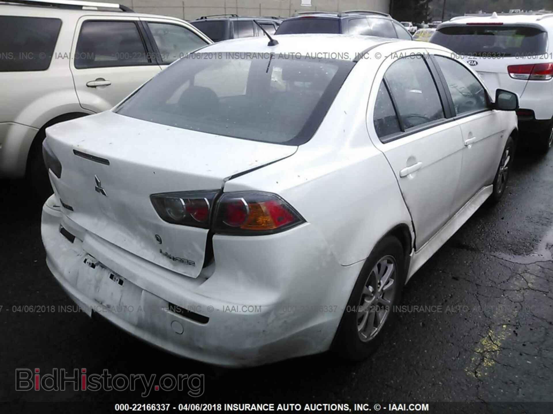 2011 Mitsubishi Lancer - VIN: JA32U2FU6BU032142 - Фото 4