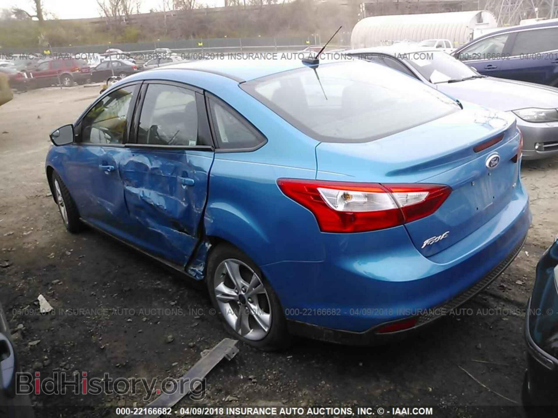 2014 Ford Focus - VIN: 1FADP3F23EL285232 - Фото 3