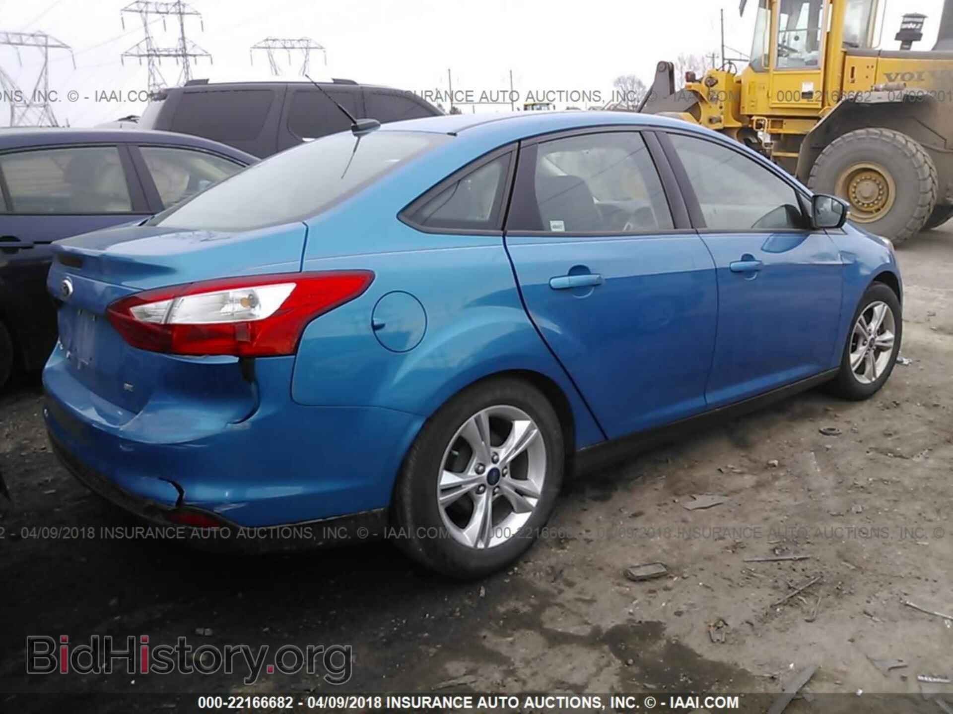2014 Ford Focus - VIN: 1FADP3F23EL285232 - Фото 4