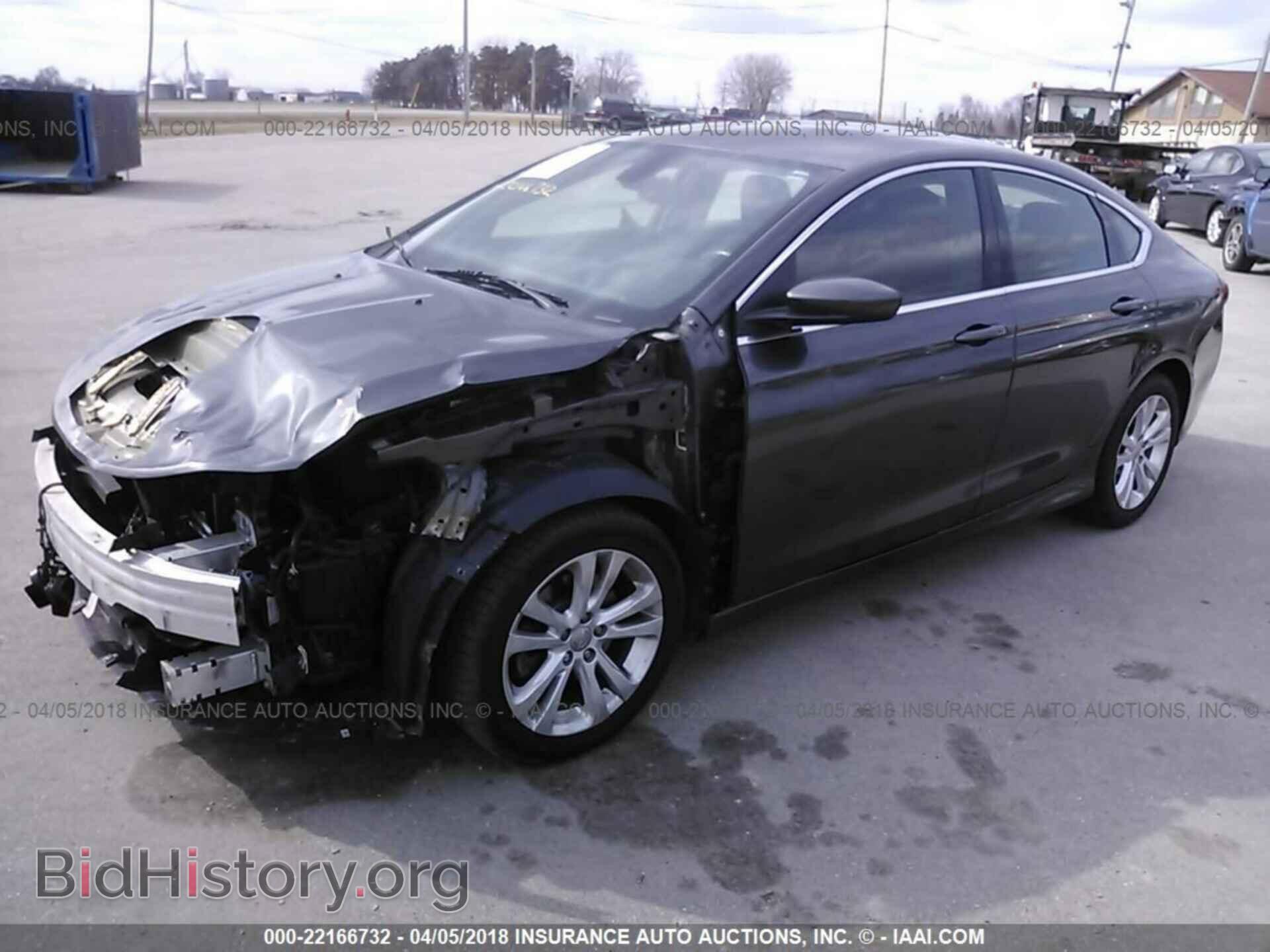 2015 Chrysler 200 - VIN: 1C3CCCAB8FN694829 - Photo 2