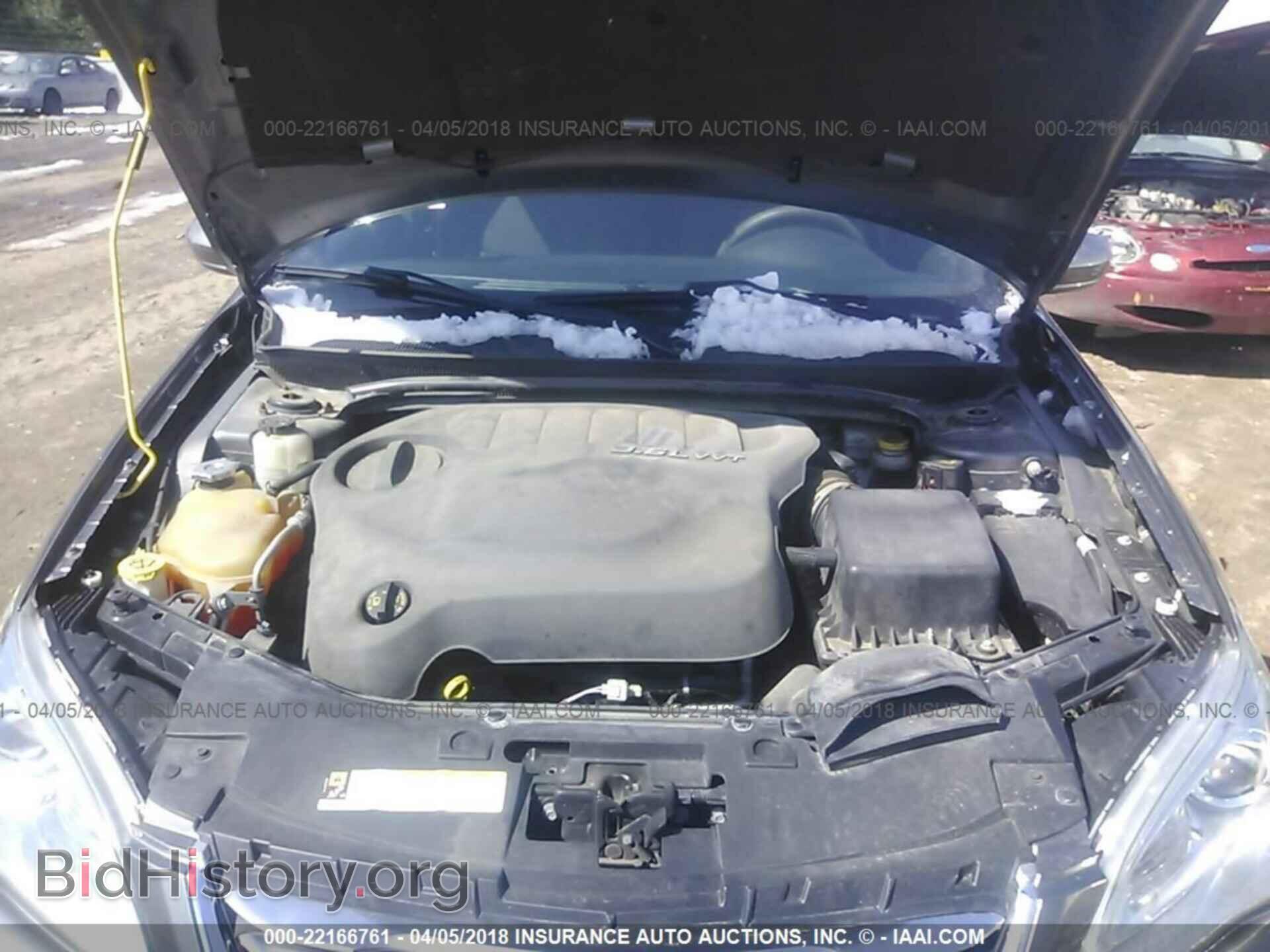 2012 Chrysler 200 - VIN: 1C3CCBAG2CN268264 - Photo 10