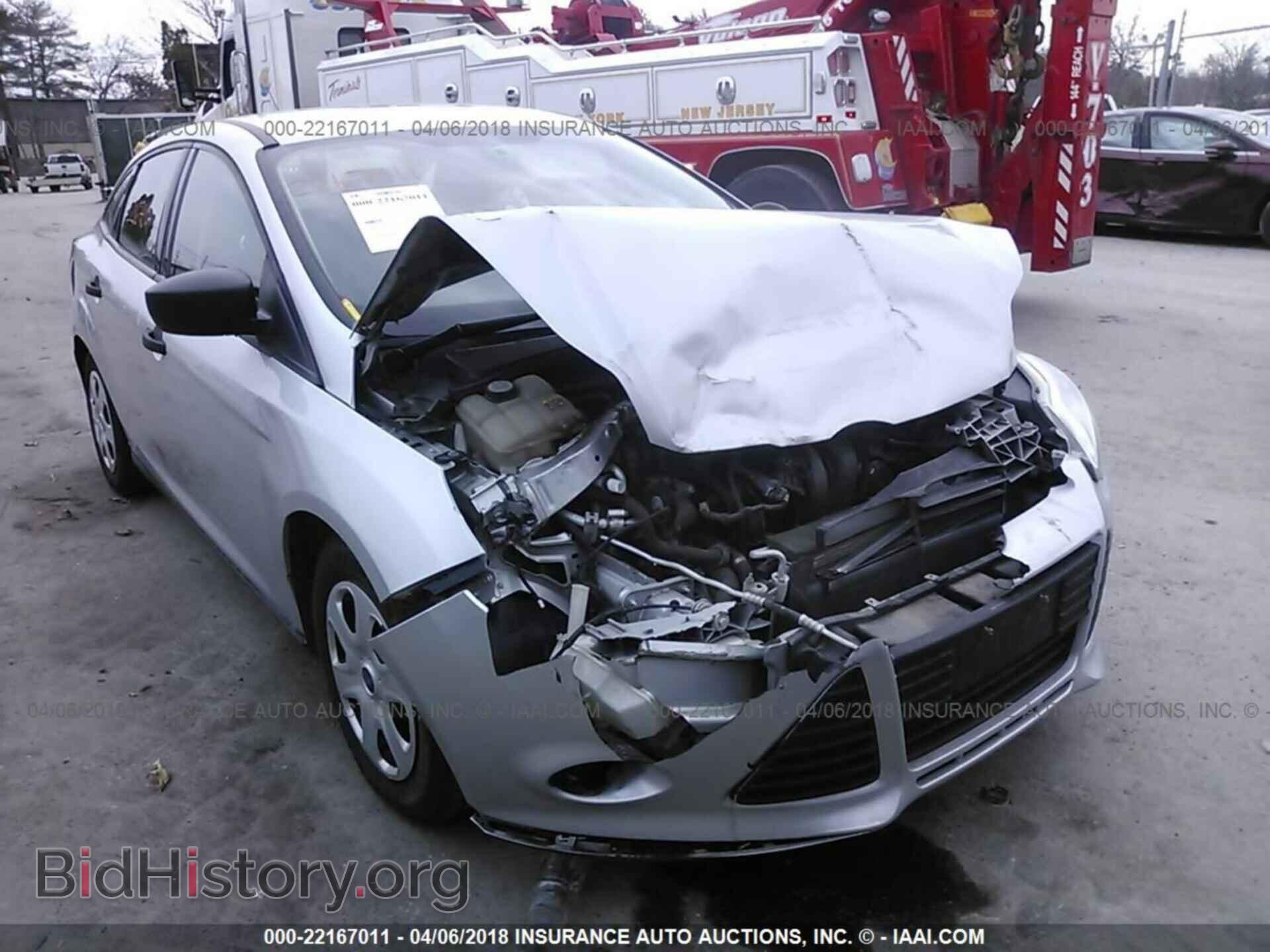 Photo 1FAHP3E20CL223562 - Ford Focus 2012