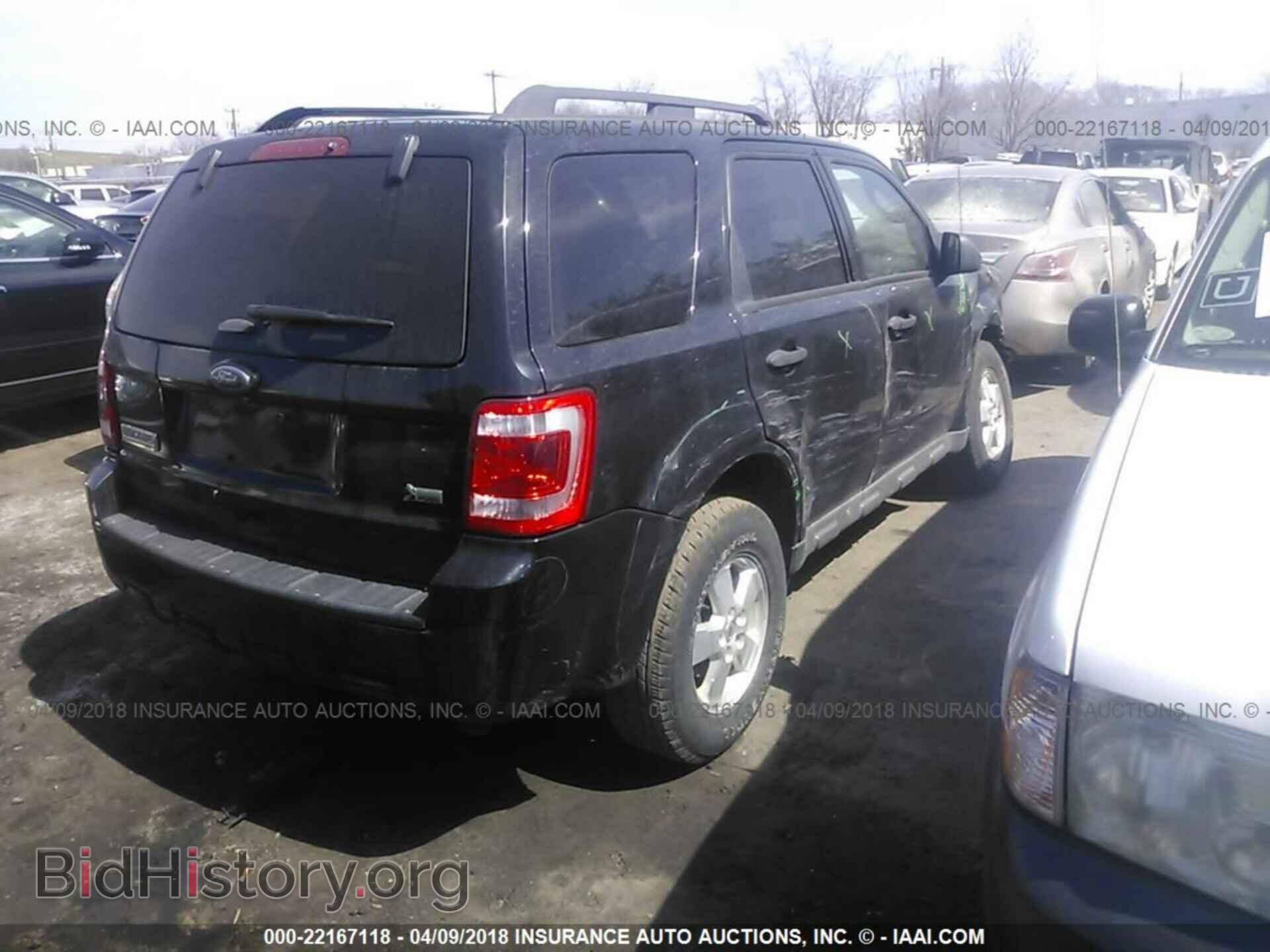 2012 Ford Escape - VIN: 1FMCU9DG3CKB69639 - Photo 4