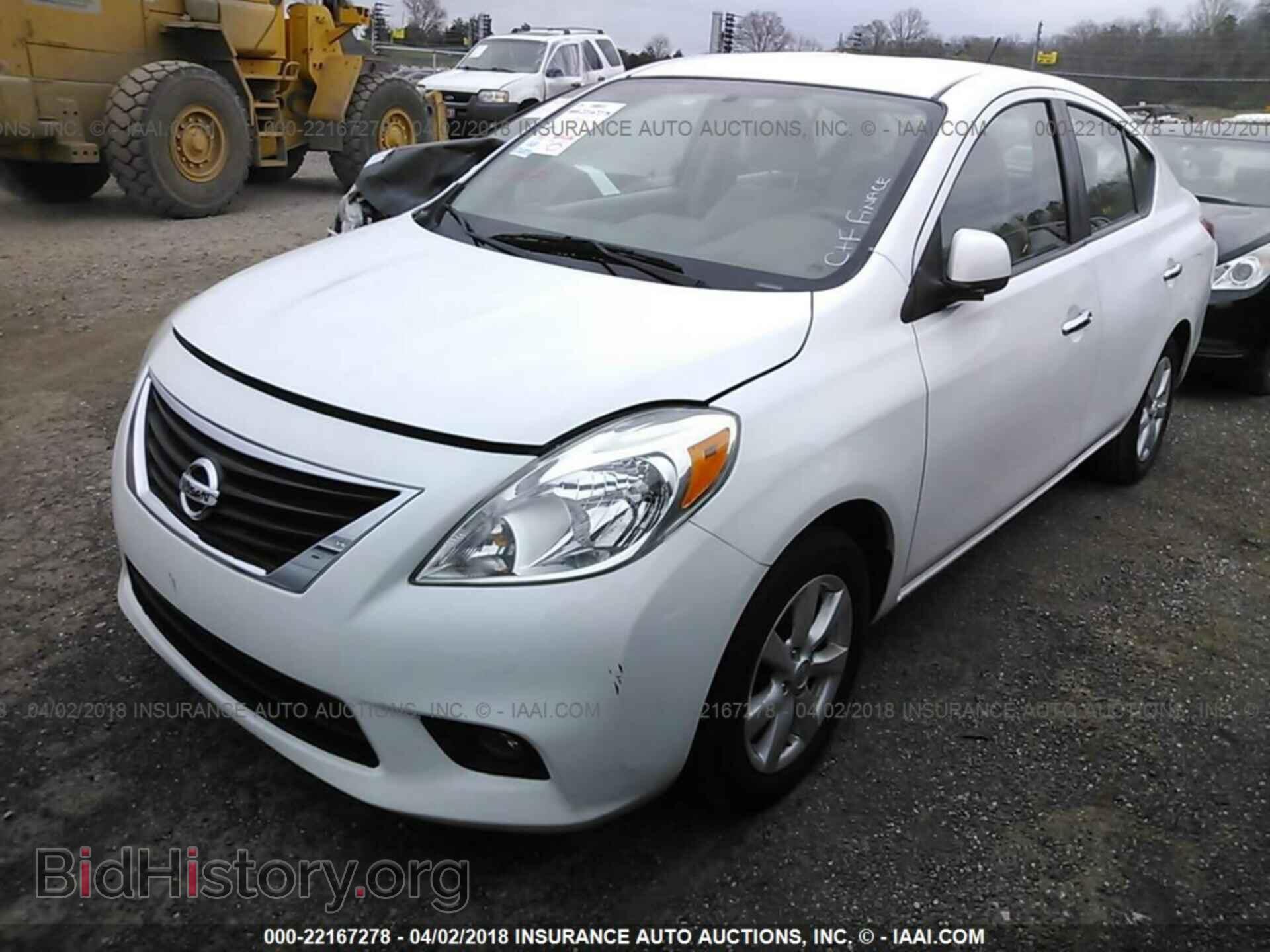 2012 Nissan Versa - VIN: 3N1CN7AP9CL812202 - Фото 2