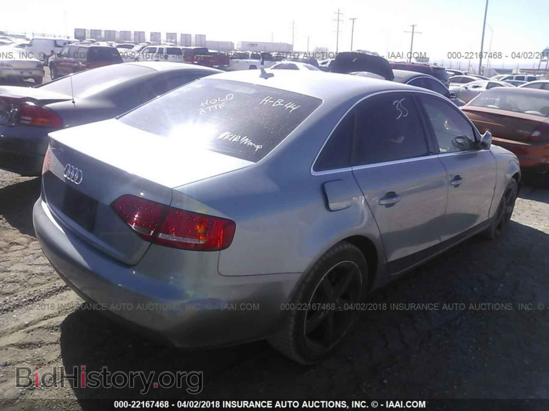2011 Audi A4 - VIN: WAUFFAFL0BN049704 - Фото 4