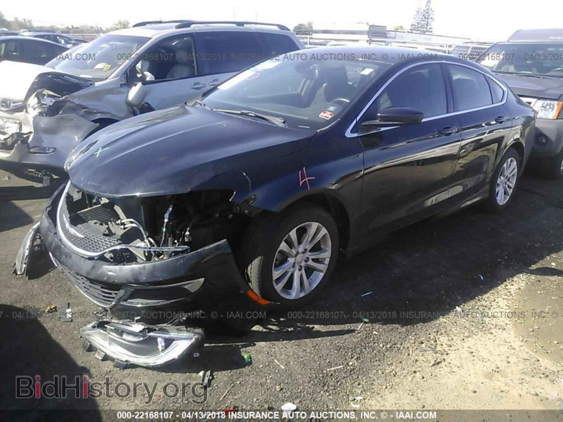 2015 Chrysler 200 - VIN: 1C3CCCAB0FN747166 - Фото 2
