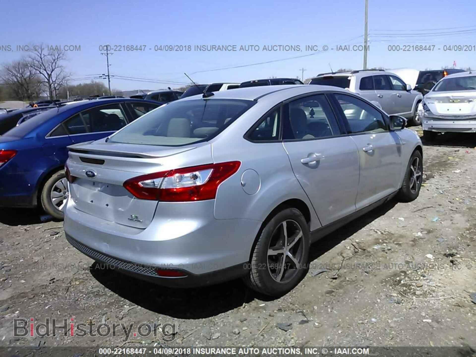 2013 Ford Focus - VIN: 1FADP3F21DL187170 - Фото 4