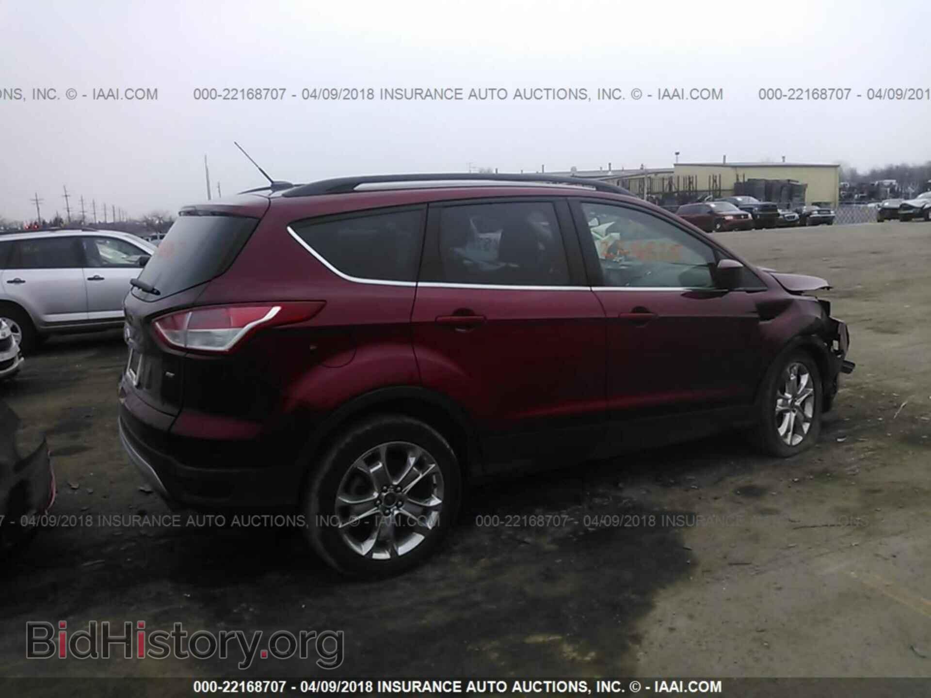 2014 Ford Escape - VIN: 1FMCU9G91EUB52861 - Photo 4