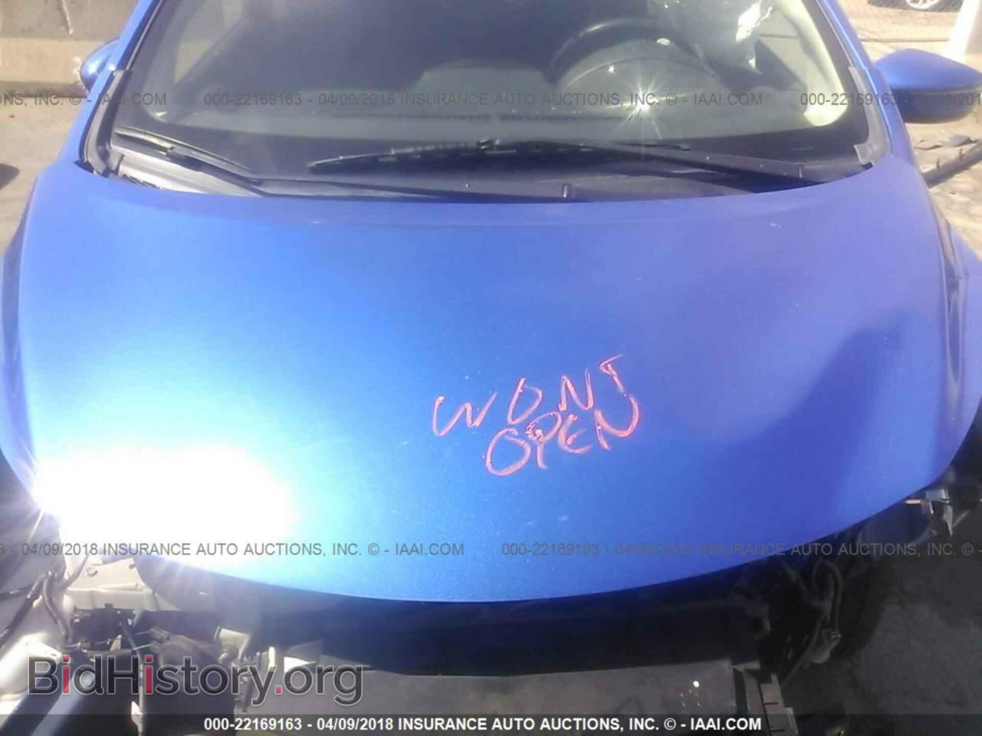 2016 Nissan Versa note - VIN: 3N1CE2CP5GL366460 - Фото 10