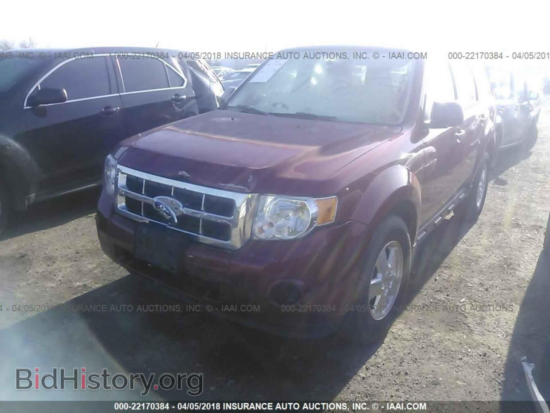 2012 Ford Escape - VIN: 1FMCU0C71CKA89267 - Фото 2