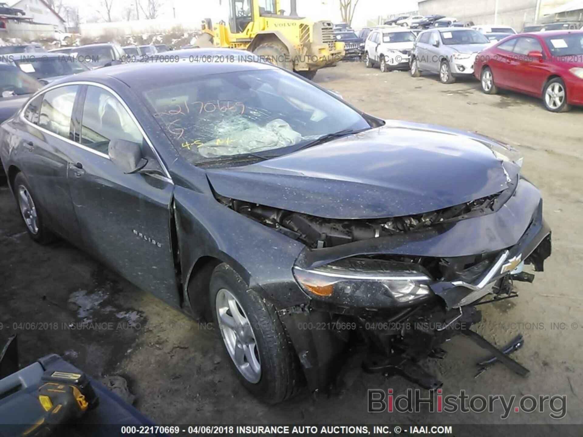 Photo 1G1ZB5ST2HF179696 - Chevrolet Malibu 2017