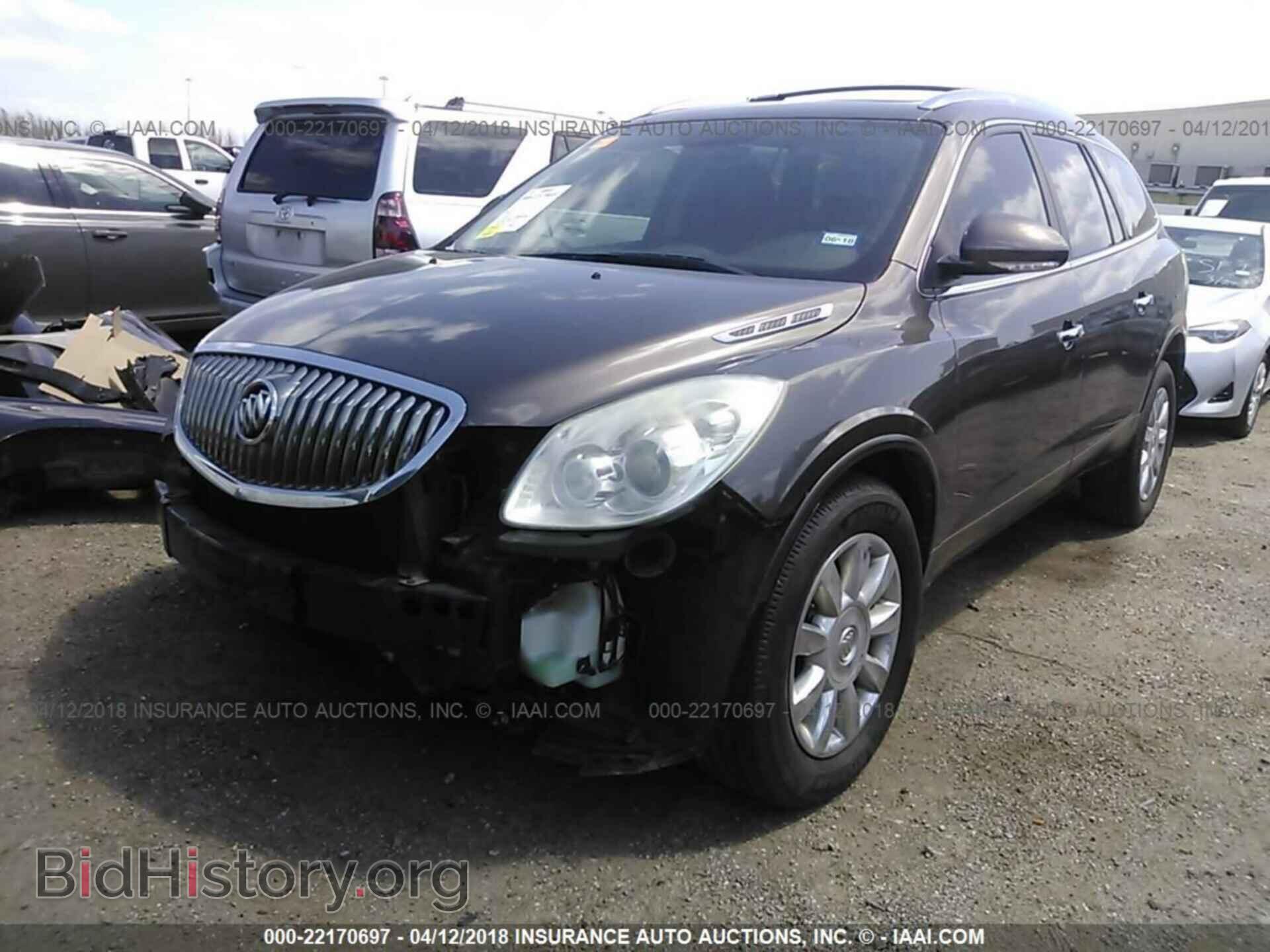 2012 Buick Enclave - VIN: 5GAKRDED3CJ252830 - Фото 2