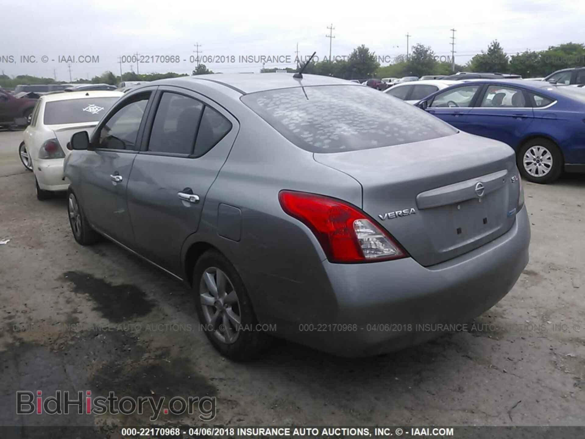 2012 Nissan Versa - VIN: 3N1CN7AP1CL813232 - Фото 3