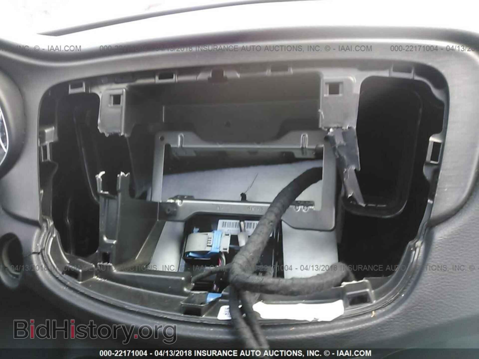 2016 Chrysler 200 - VIN: 1C3CCCFB8GN194759 - Photo 6