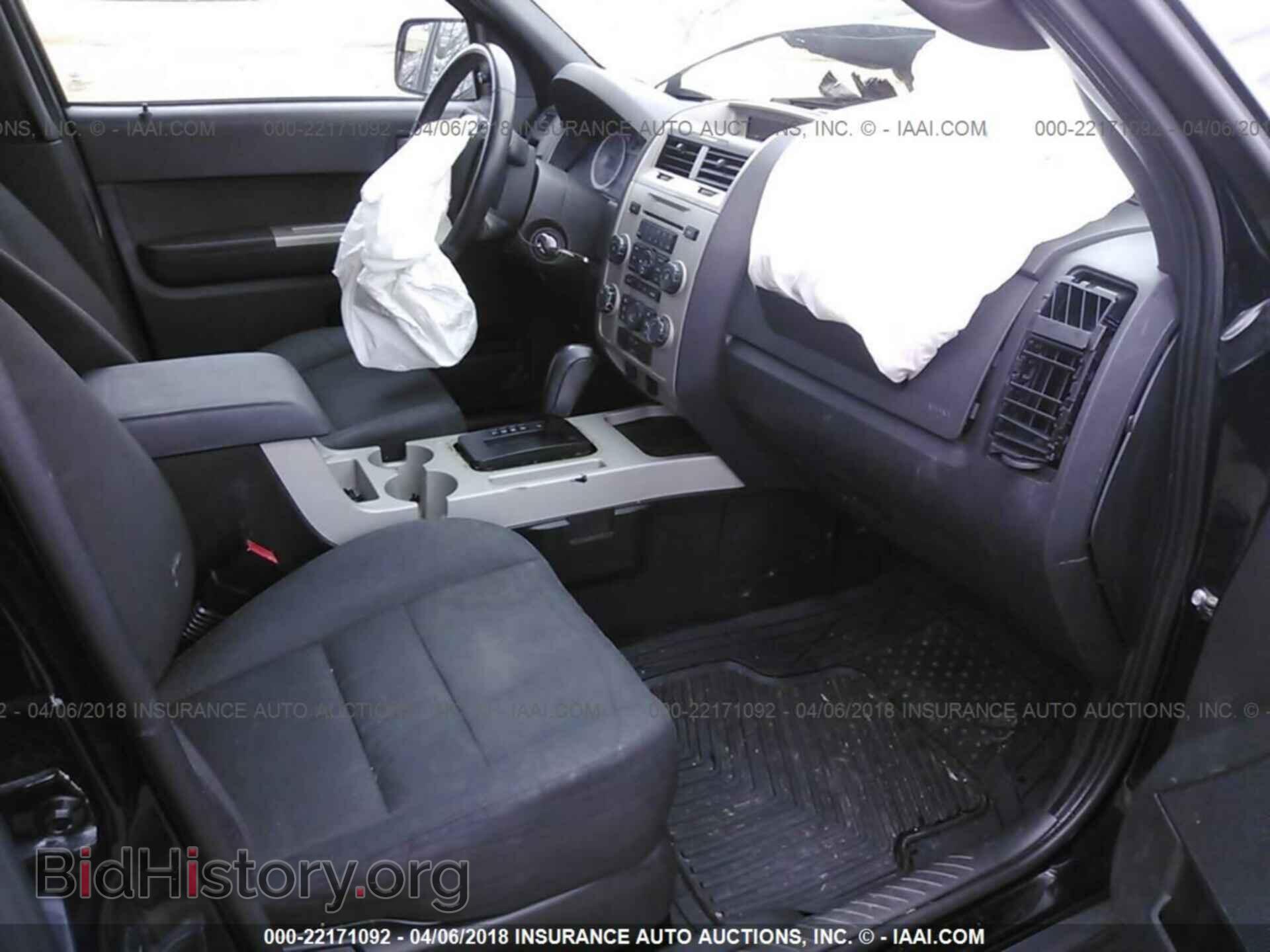 2012 Ford Escape - VIN: 1FMCU0D72CKC40681 - Фото 5