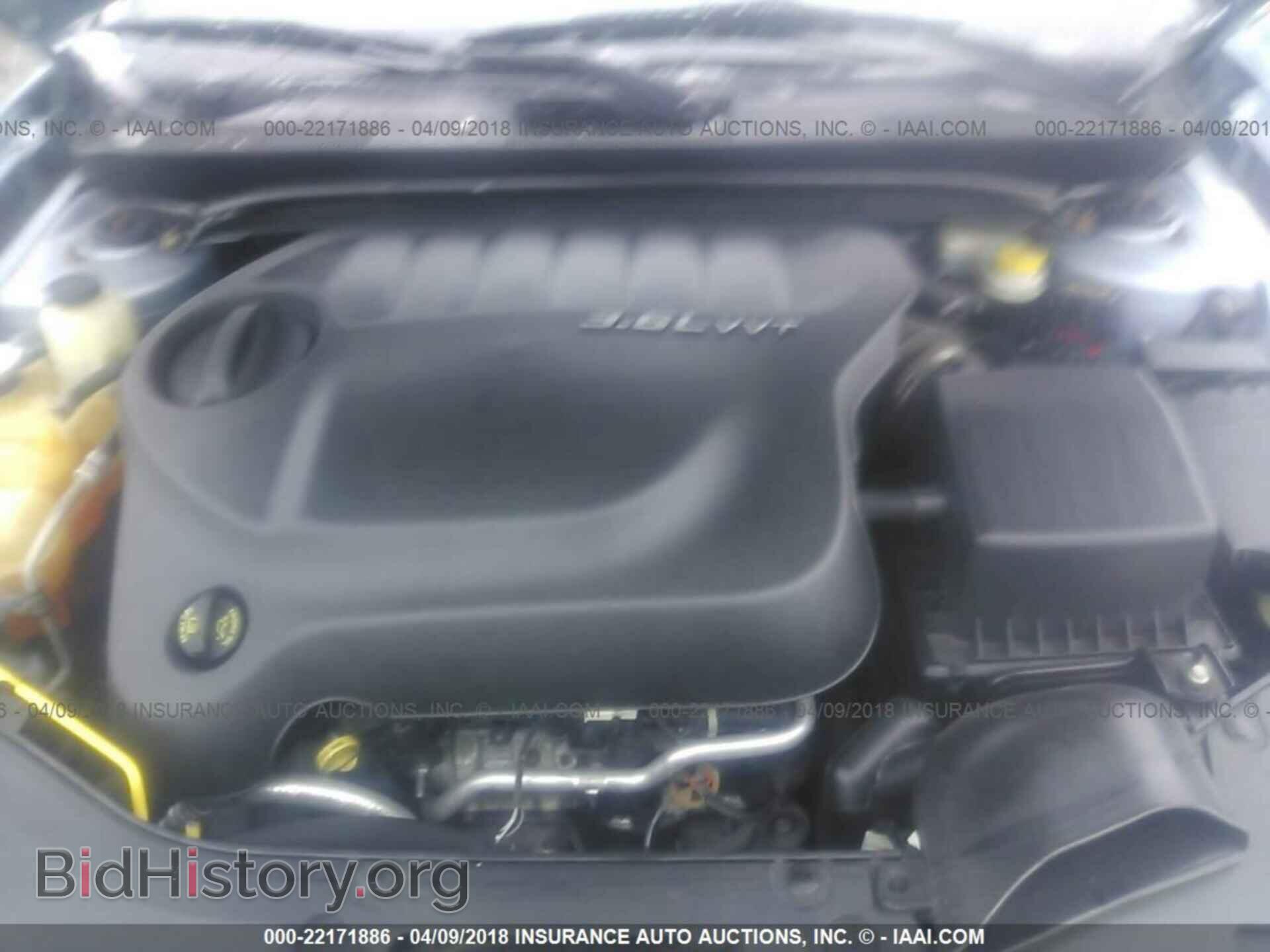 2013 Chrysler 200 - VIN: 1C3CCBBGXDN527549 - Photo 10