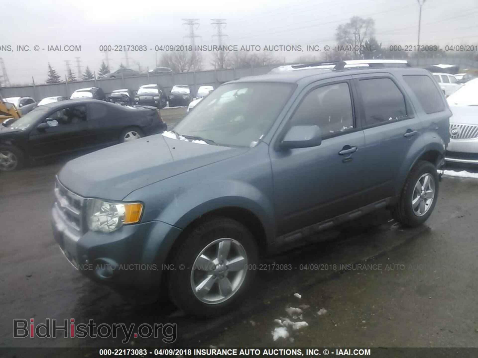 2012 Ford Escape - VIN: 1FMCU0E70CKA33110 - Photo 2