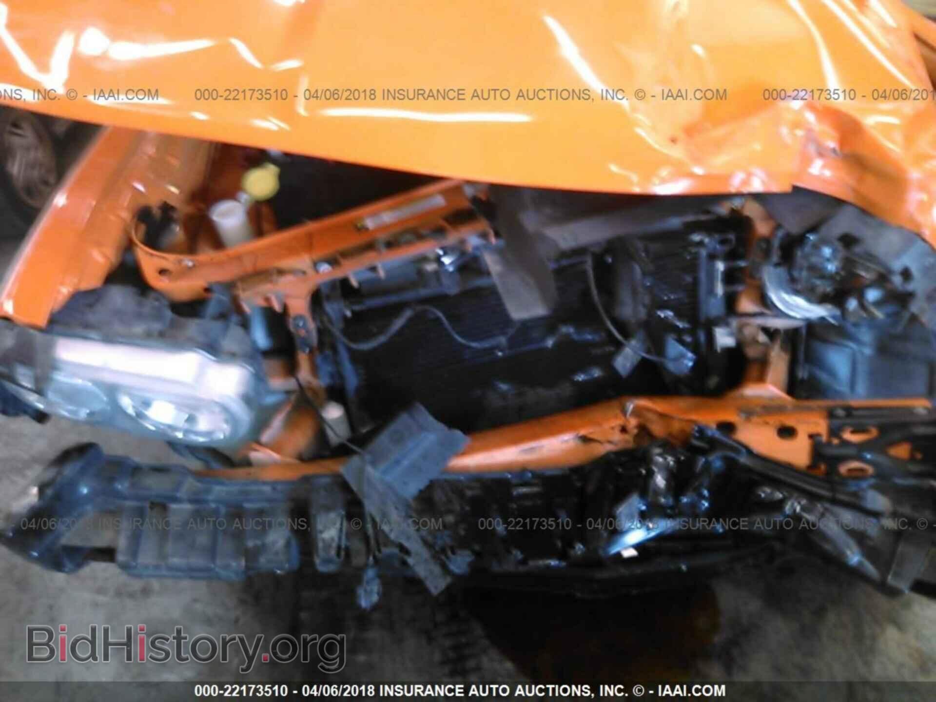 2012 Dodge Challenger - VIN: 2C3CDYAG5CH167678 - Photo 6