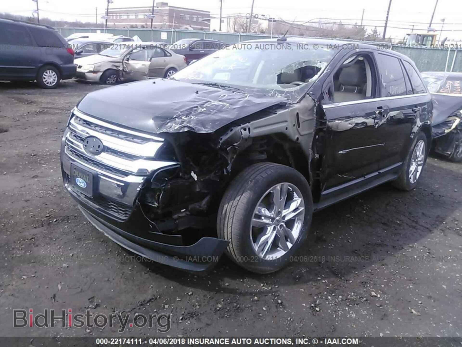 2012 Ford Edge - VIN: 2FMDK3K98CBA48403 - Photo 2
