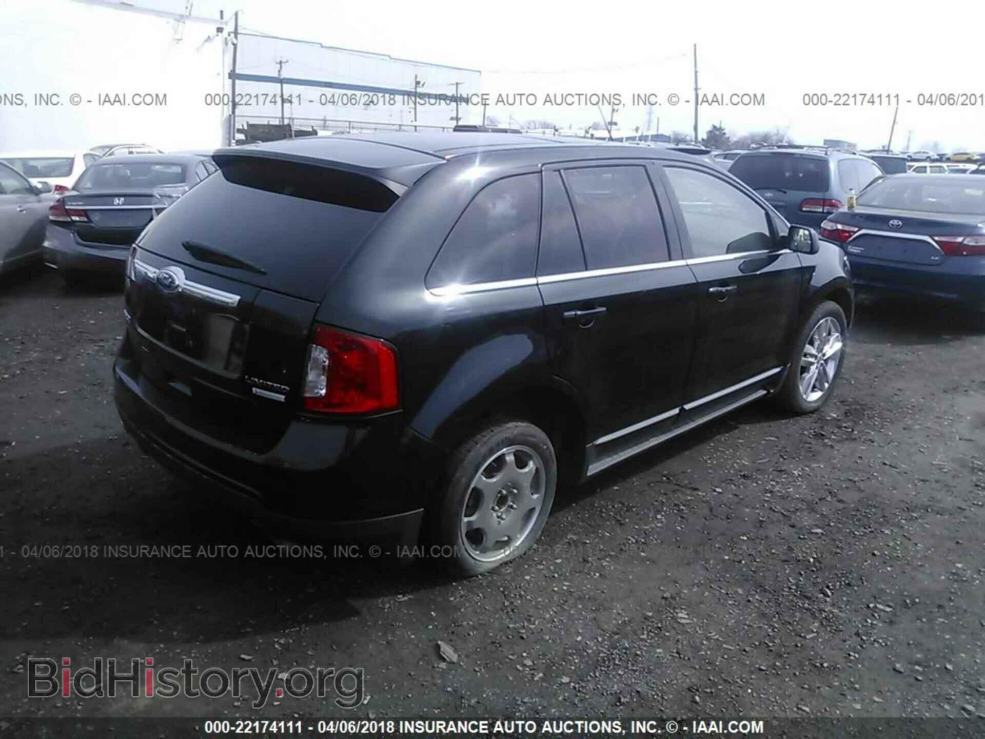 2012 Ford Edge - VIN: 2FMDK3K98CBA48403 - Photo 4