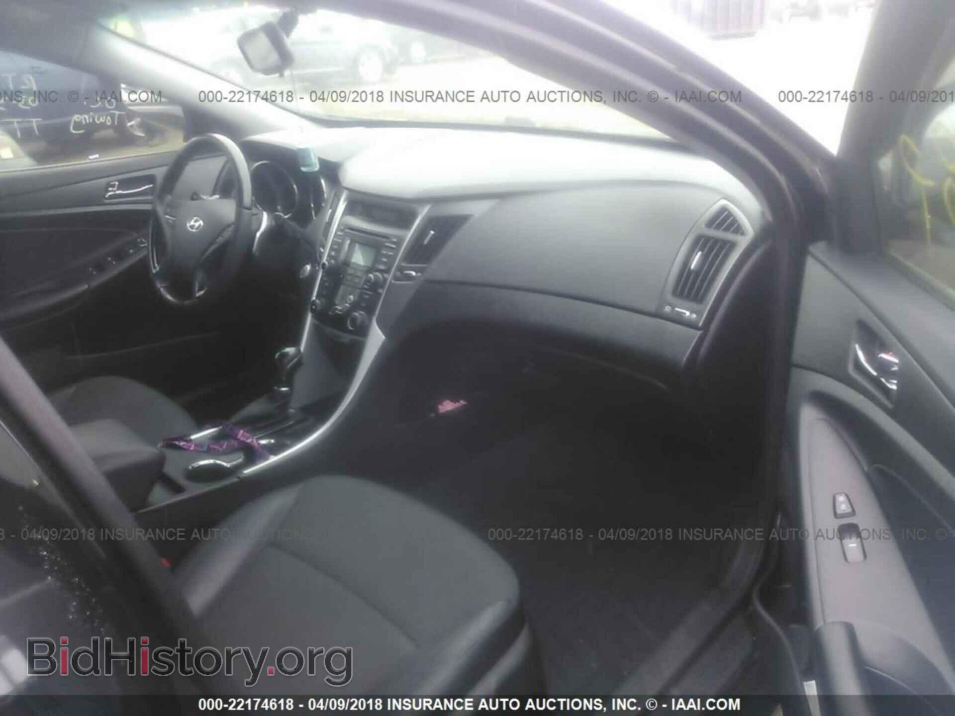 2012 Hyundai Sonata - VIN: 5NPEC4AC4CH387530 - Photo 5