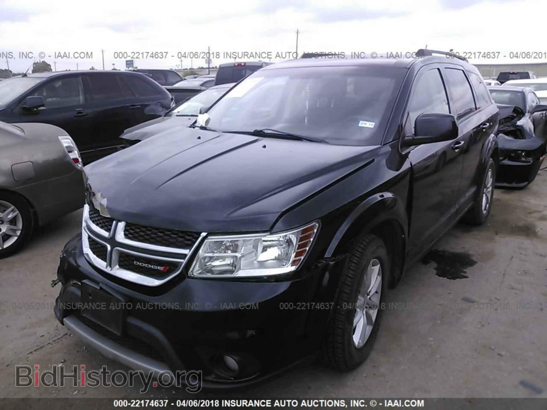 2015 Dodge Journey - VIN: 3C4PDCBG3FT570018 - Photo 2