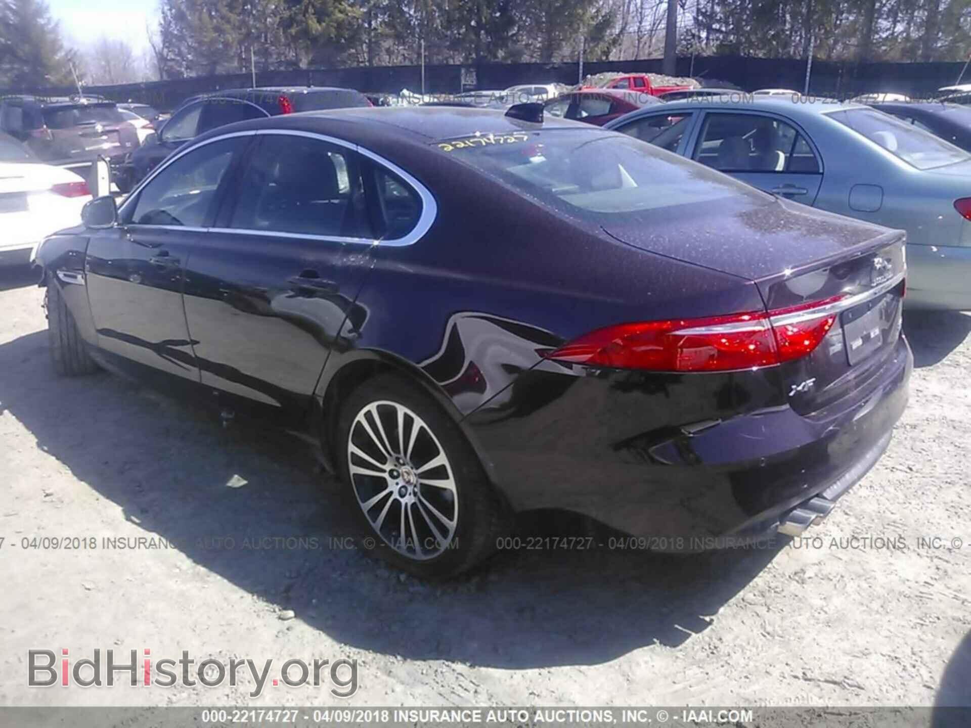 2017 Jaguar Xf - VIN: SAJBK4BN5HCY42587 - Фото 3