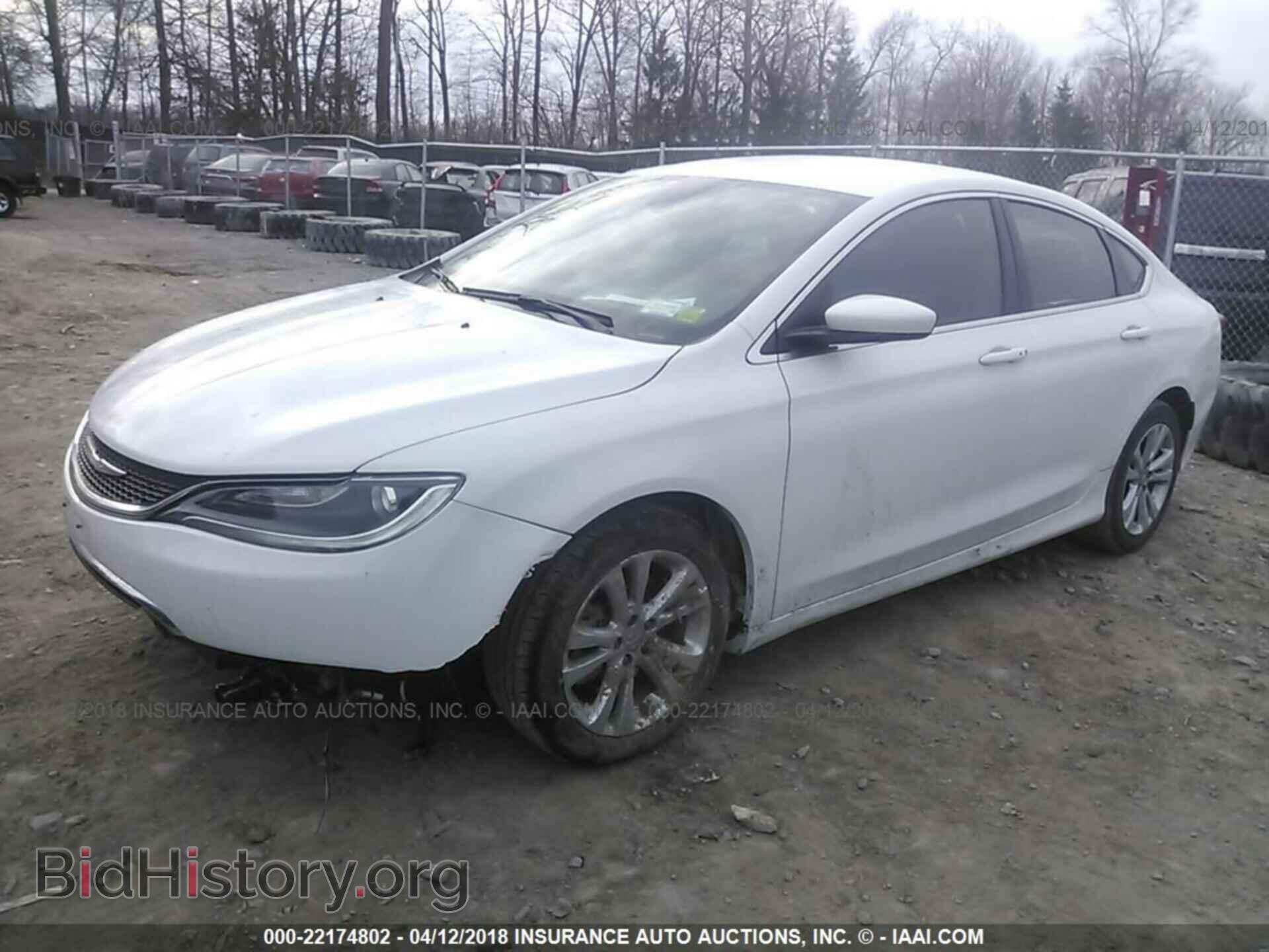 2015 Chrysler 200 - VIN: 1C3CCCAB4FN603801 - Фото 2