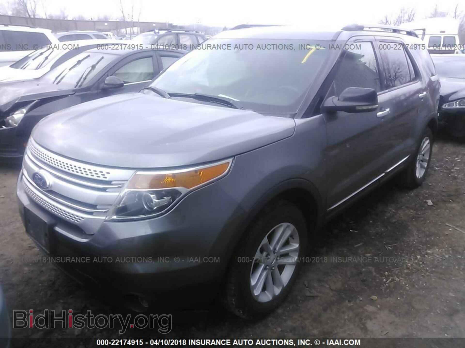 2012 Ford Explorer - VIN: 1FMHK8D89CGA02011 - Фото 2
