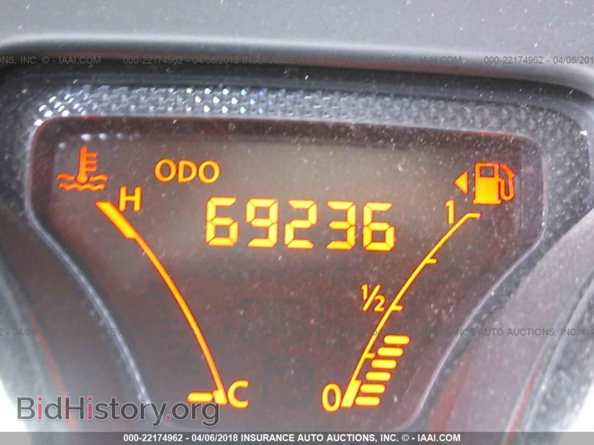 2014 Nissan Versa note - VIN: 3N1CE2CP2EL409620 - Photo 7