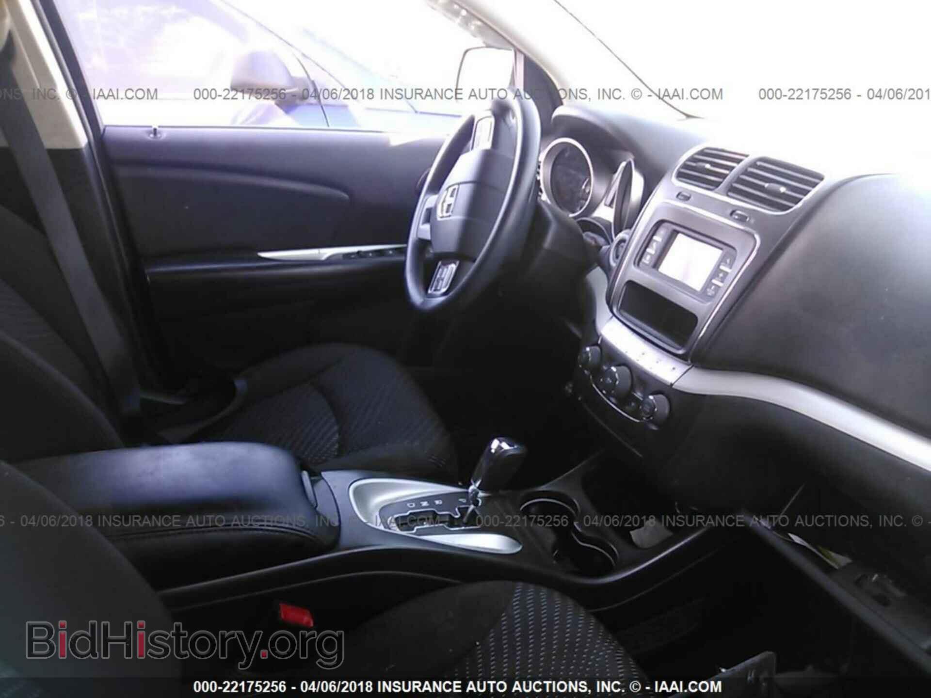 2016 Dodge Journey - VIN: 3C4PDCBB8GT132942 - Photo 5