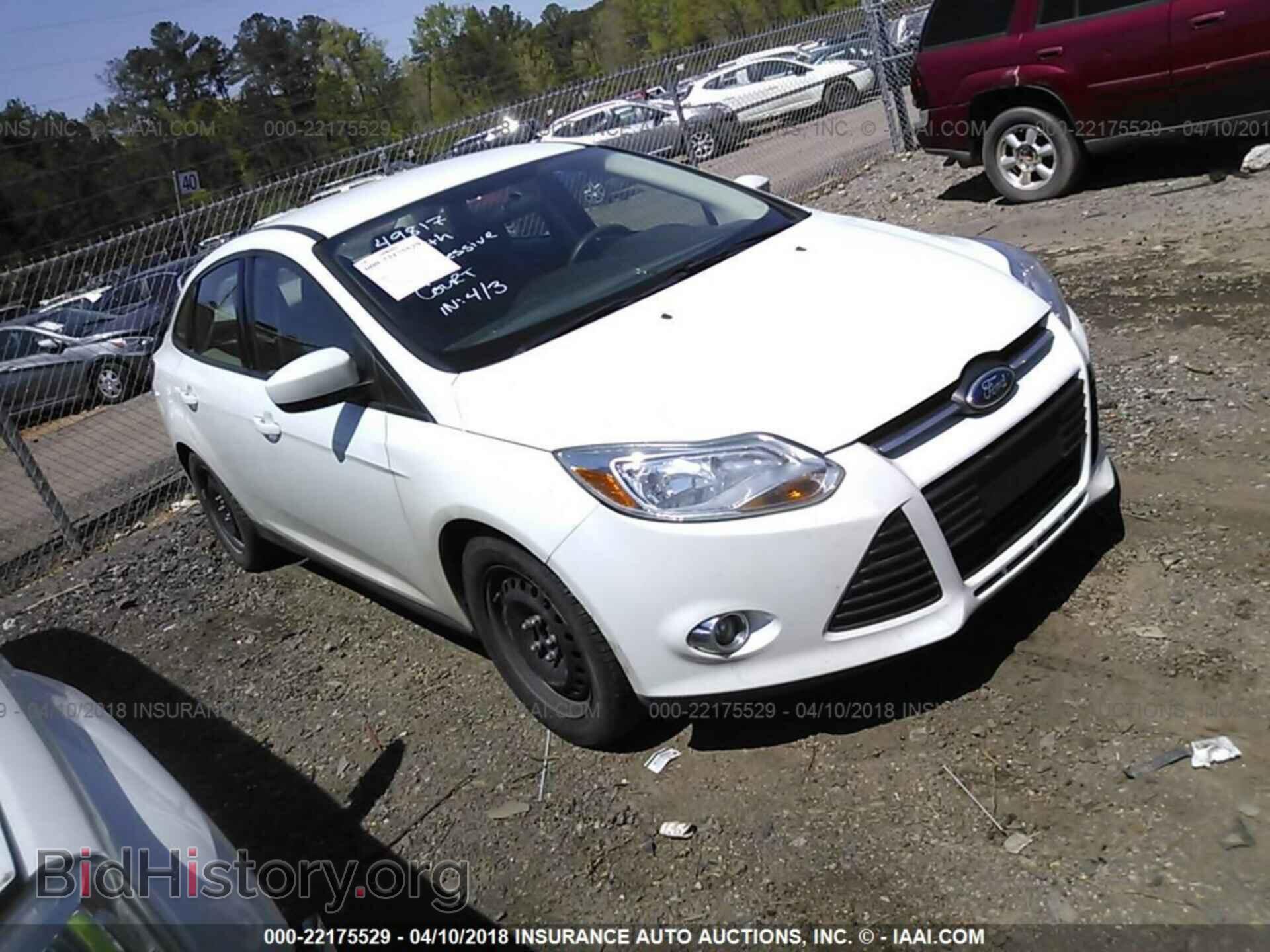 Photo 1FAHP3F25CL426414 - Ford Focus 2012