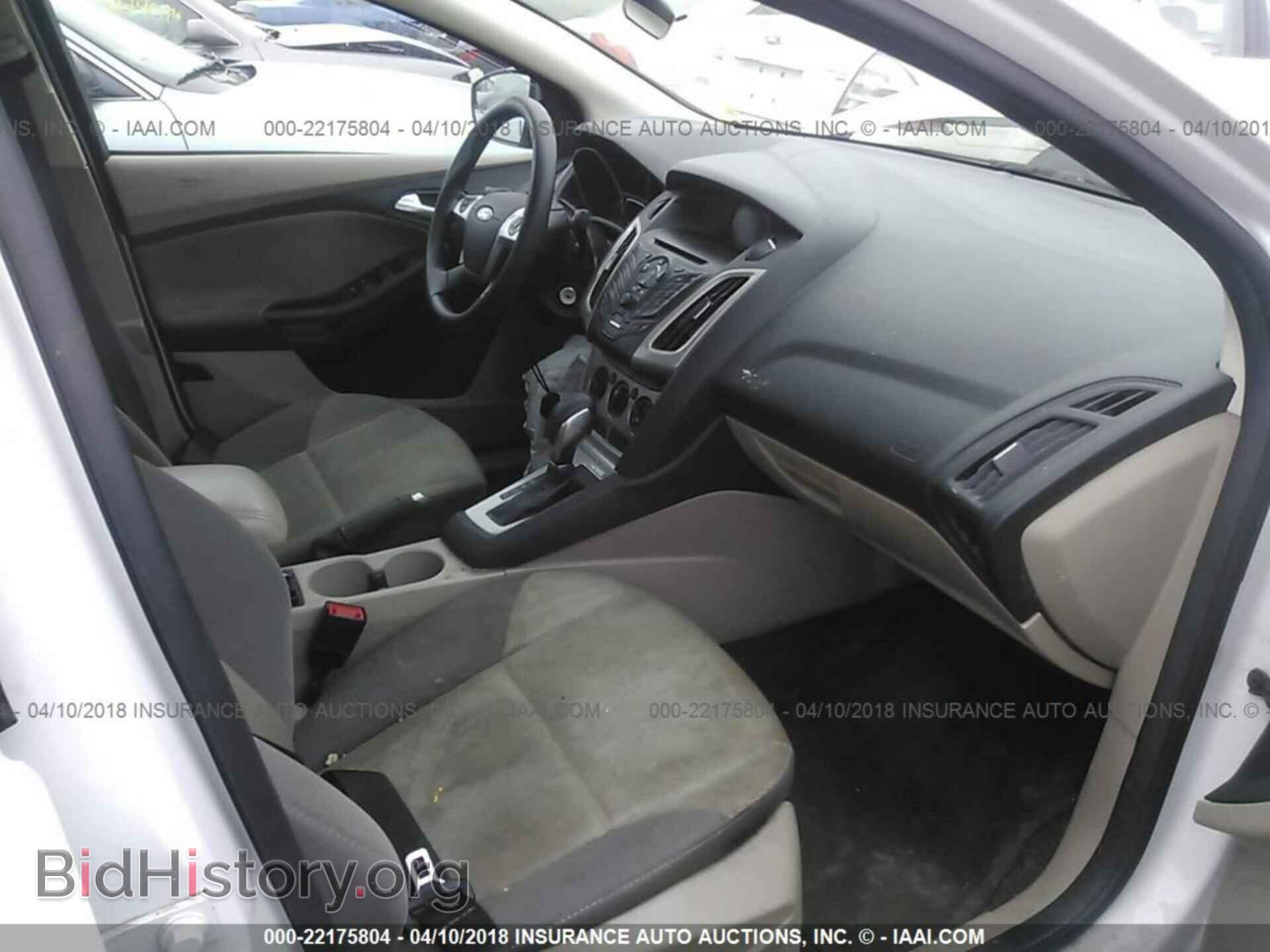 2014 Ford Focus - VIN: 1FADP3F21EL243089 - Photo 5