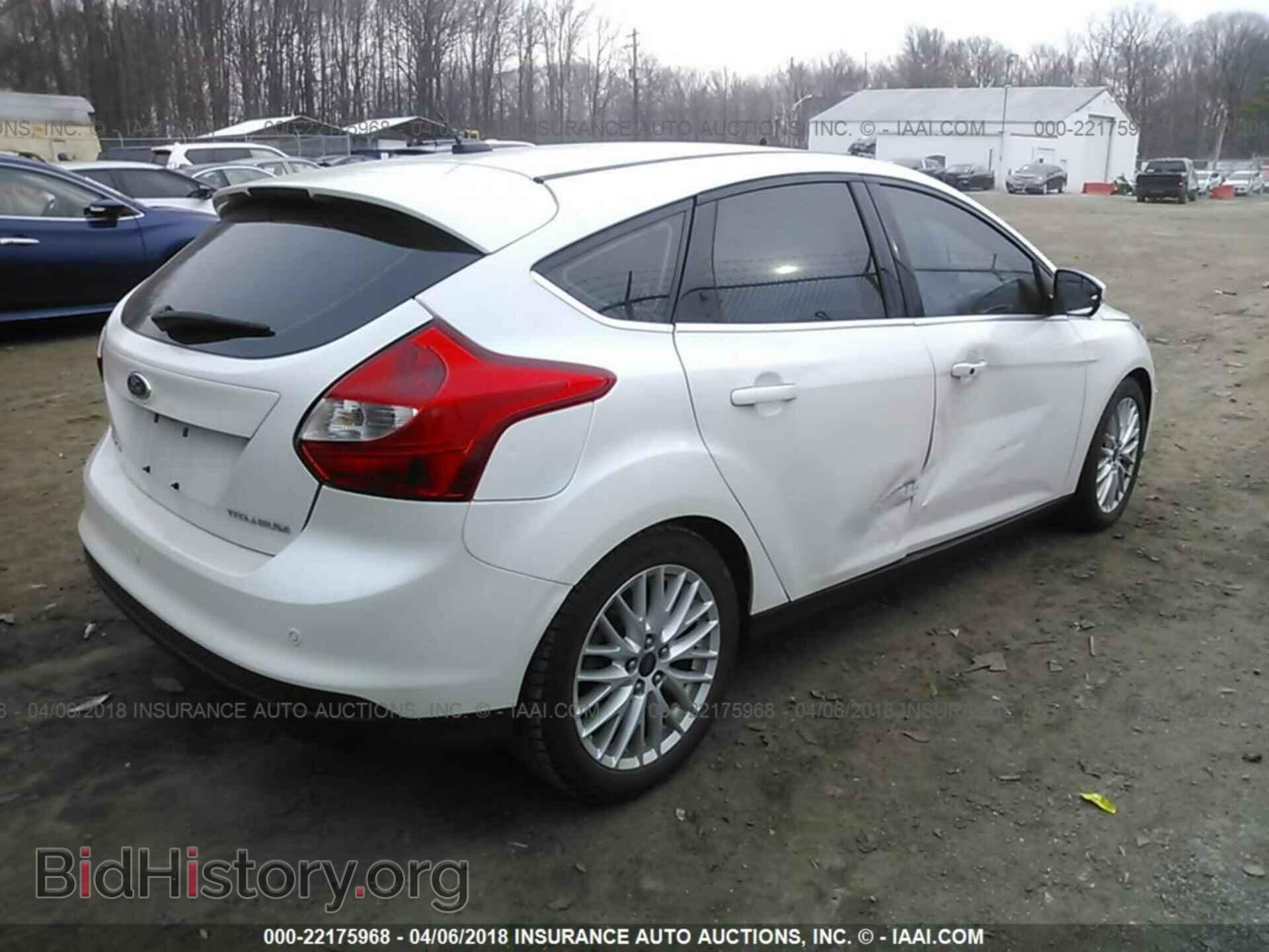 2014 Ford Focus - VIN: 1FADP3N23EL403863 - Photo 4