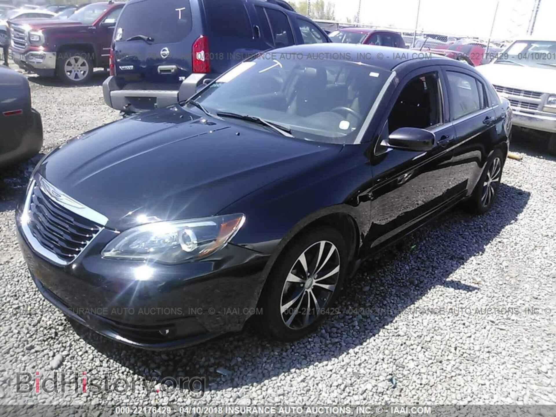2013 Chrysler 200 - VIN: 1C3CCBBB2DN505193 - Photo 2