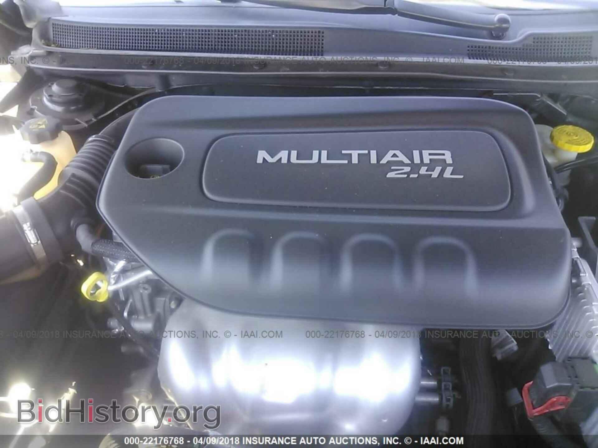 2015 Chrysler 200 - VIN: 1C3CCCAB5FN578276 - Photo 10