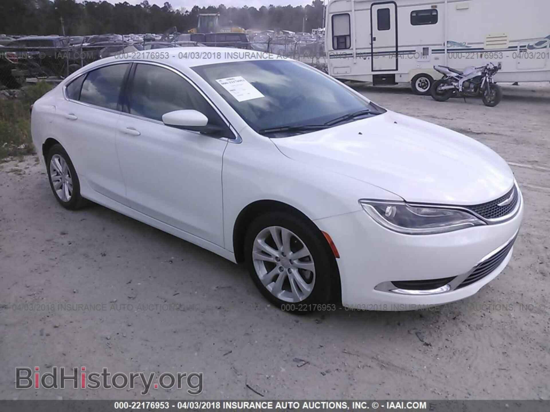 Photo 1C3CCCAB3FN743533 - Chrysler 200 2015