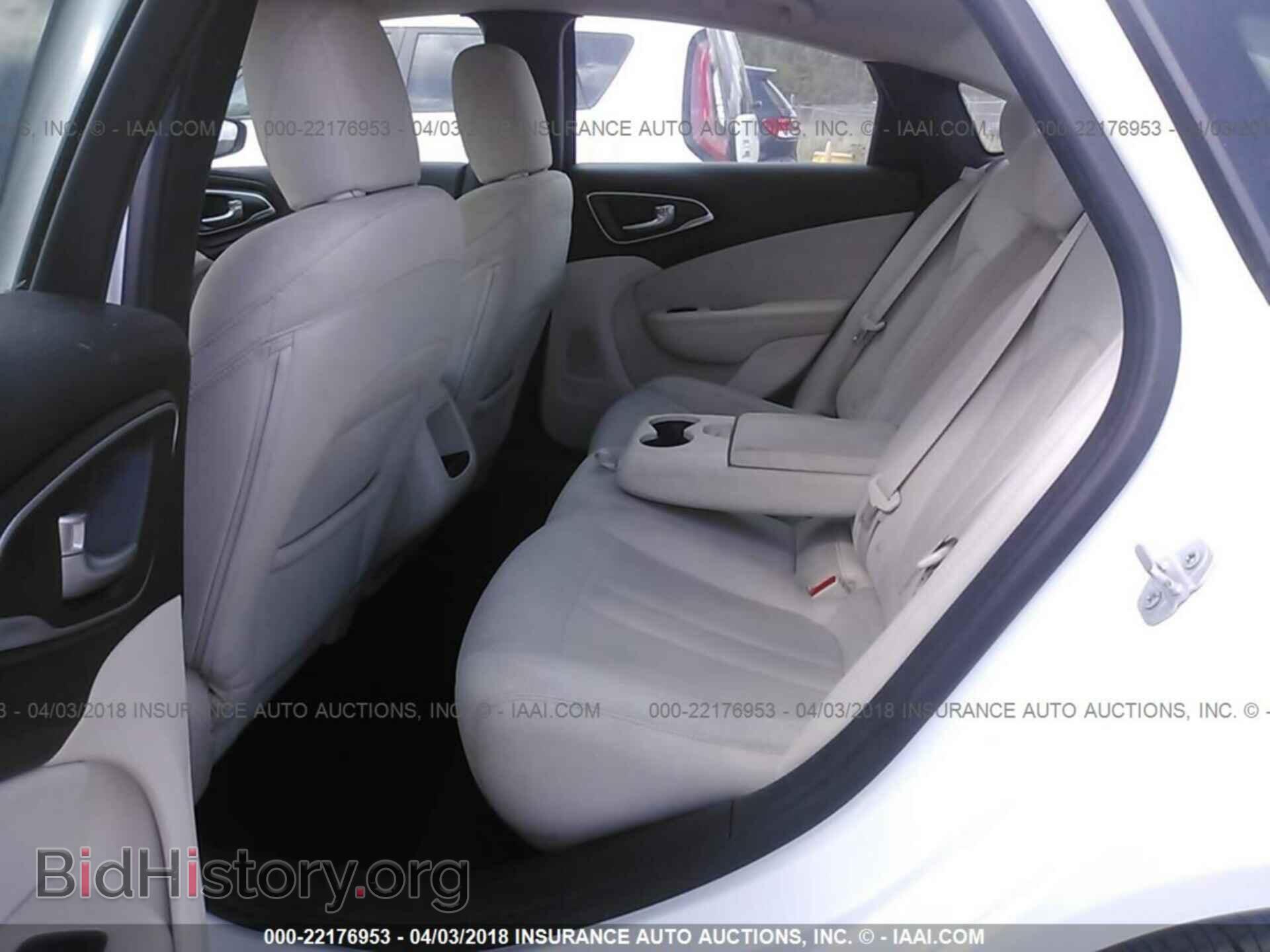2015 Chrysler 200 - VIN: 1C3CCCAB3FN743533 - Фото 8