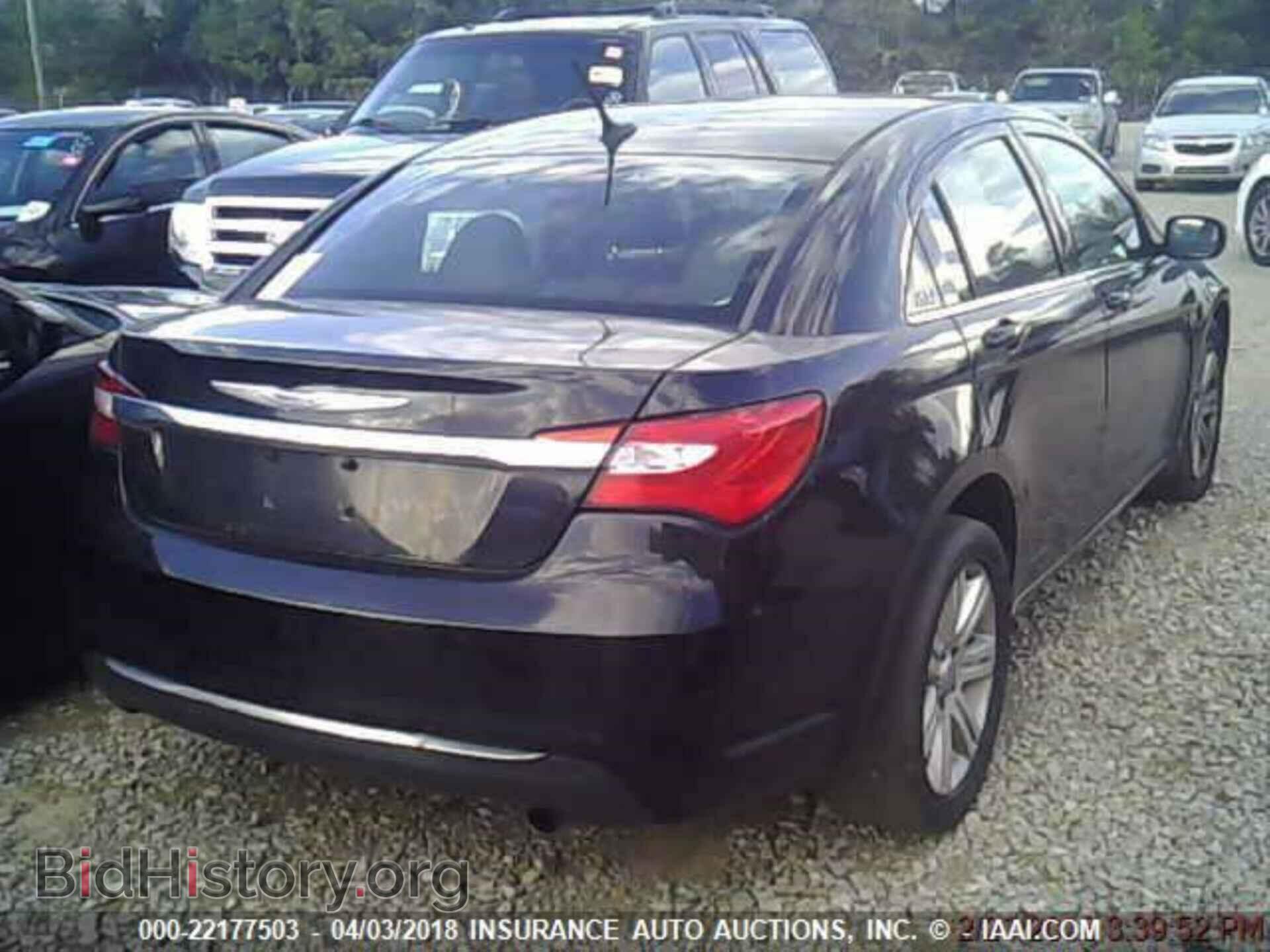 2012 Chrysler 200 - VIN: 1C3CCBBB5CN137560 - Photo 2