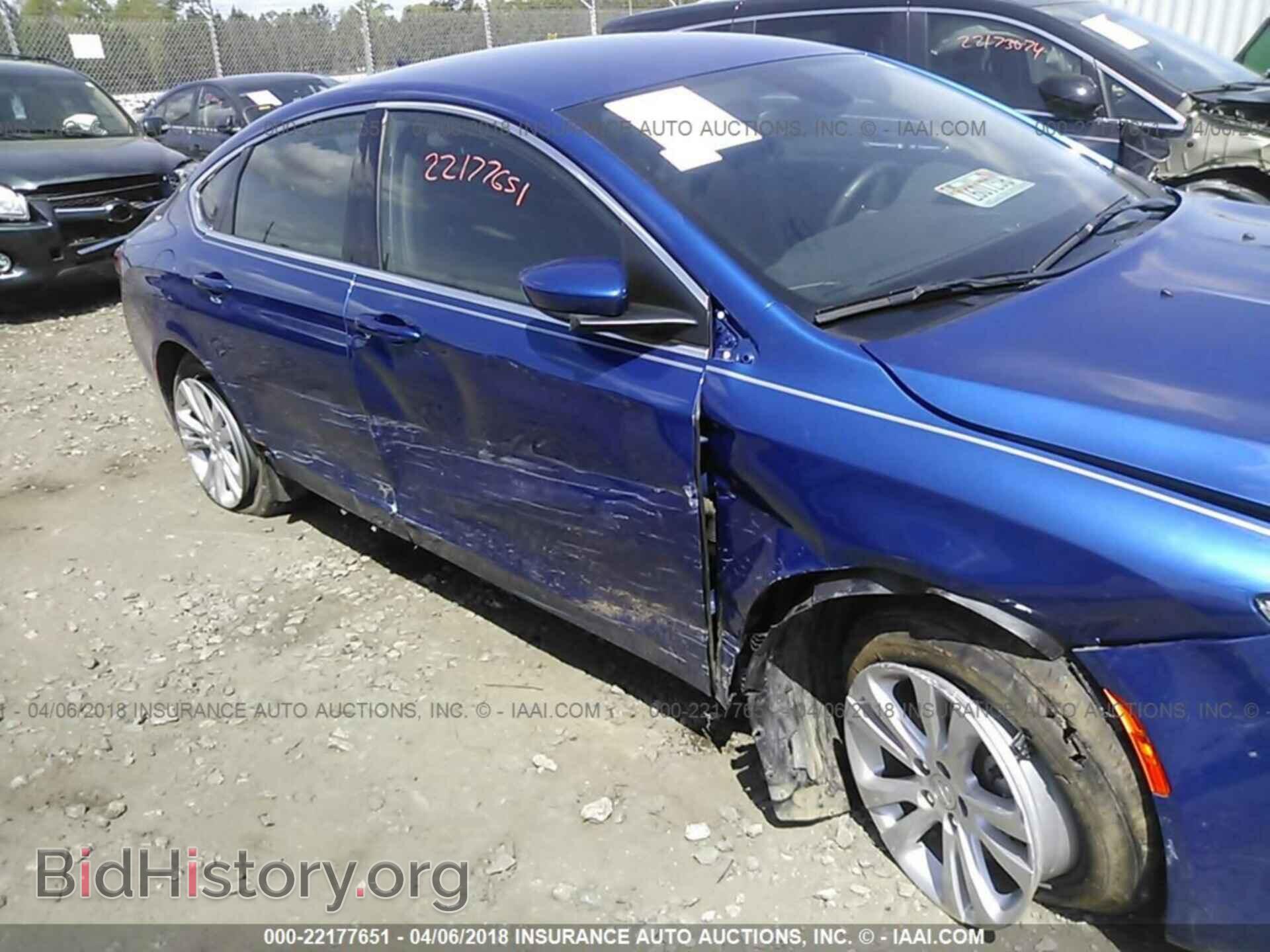 2017 Chrysler 200 - VIN: 1C3CCCAB4HN507556 - Photo 6