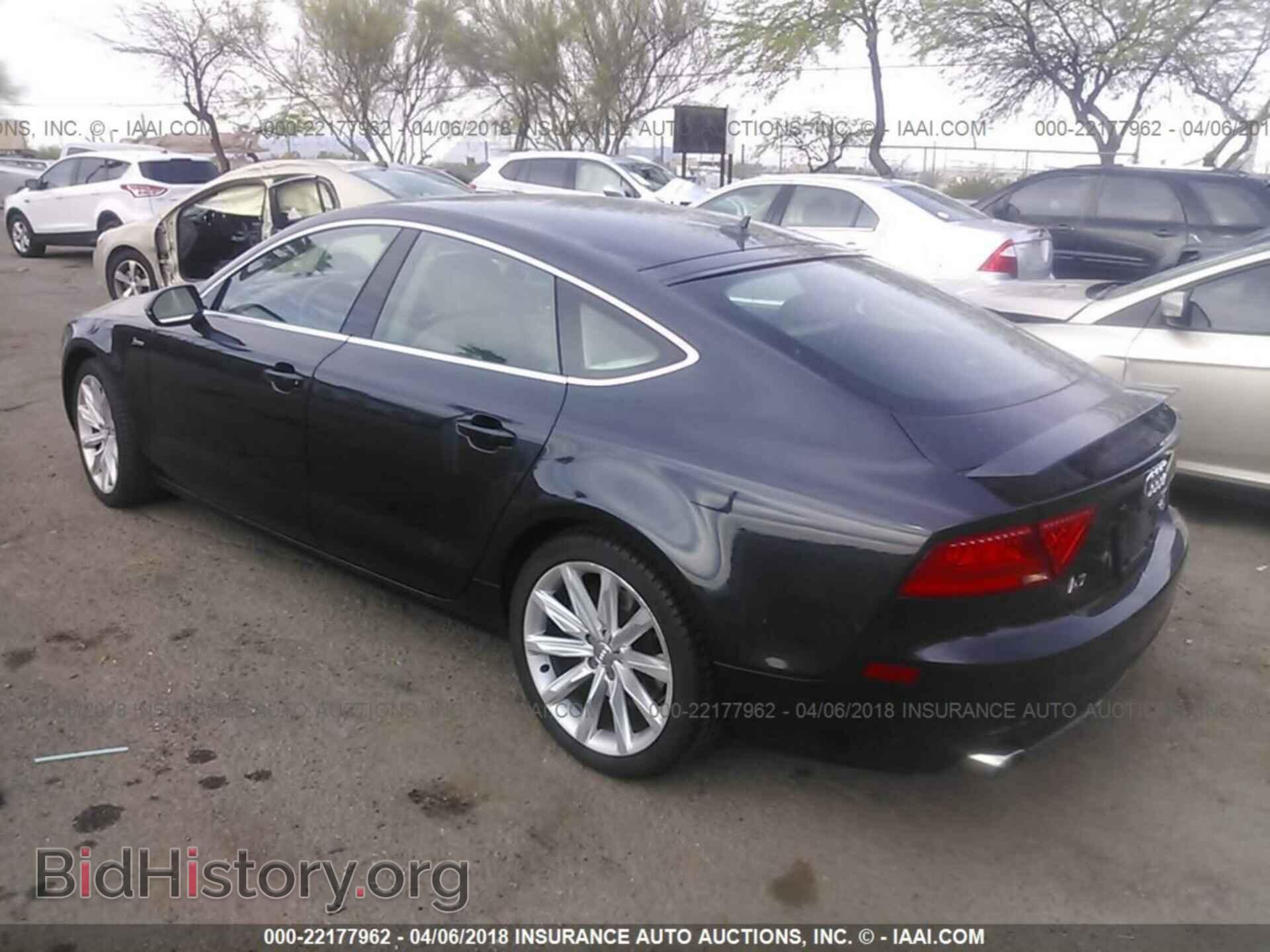 2012 Audi A7 - VIN: WAUSGAFC6CN001993 - Фото 3