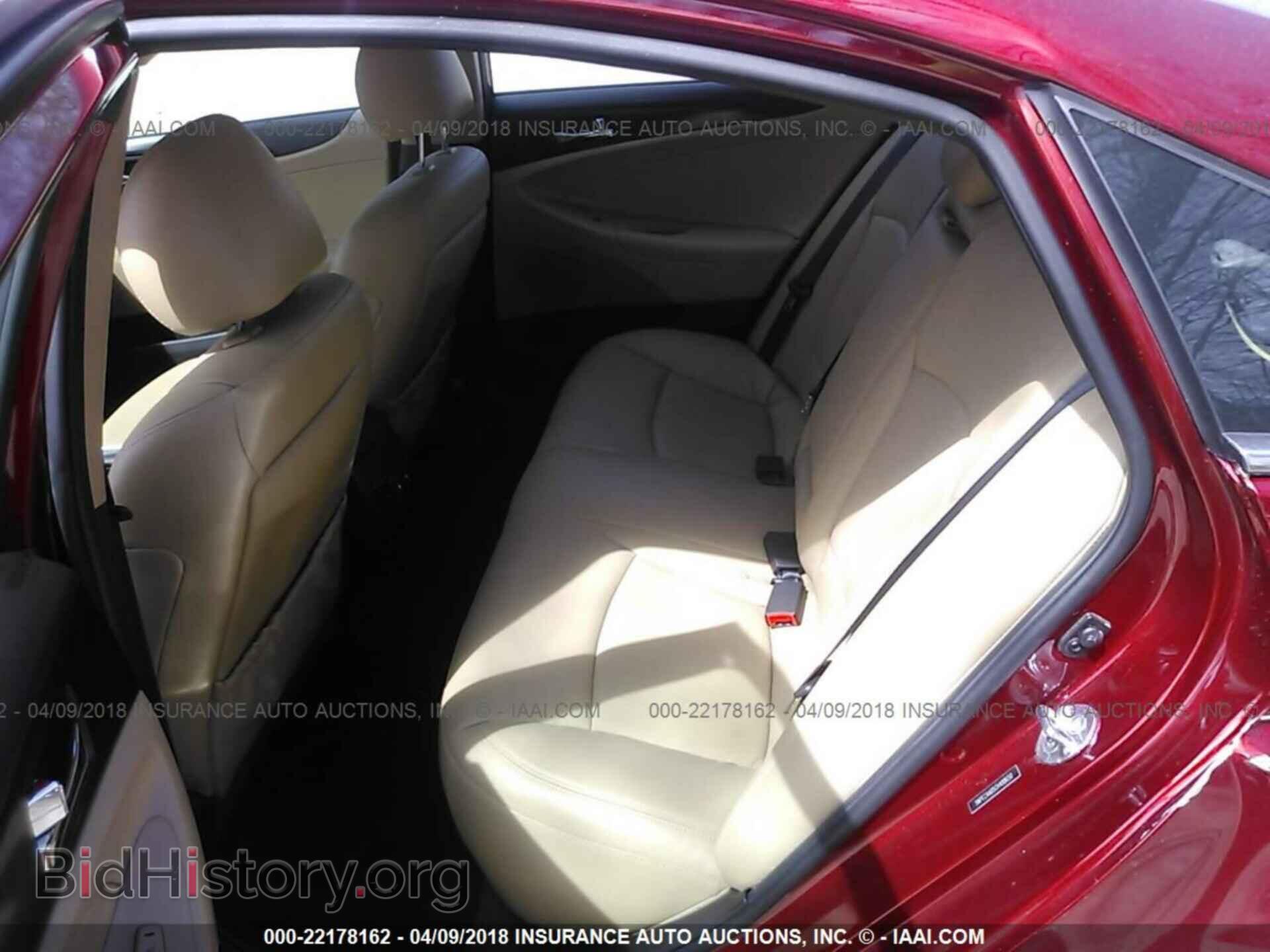 2012 Hyundai Sonata - VIN: 5NPEC4AB5CH488650 - Фото 8