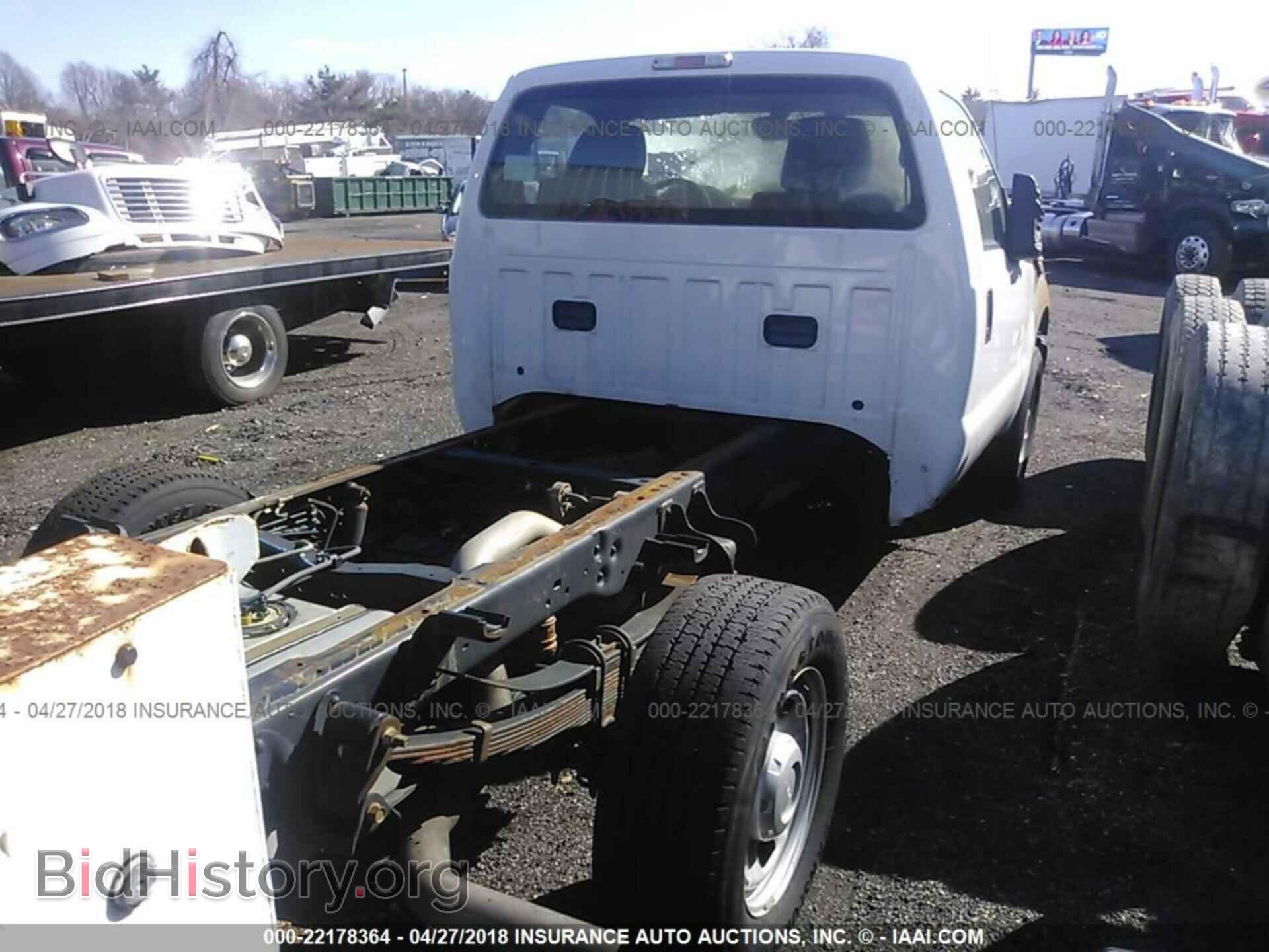 2014 Ford F350 - VIN: 1FDRF3E61EEA61268 - Фото 4