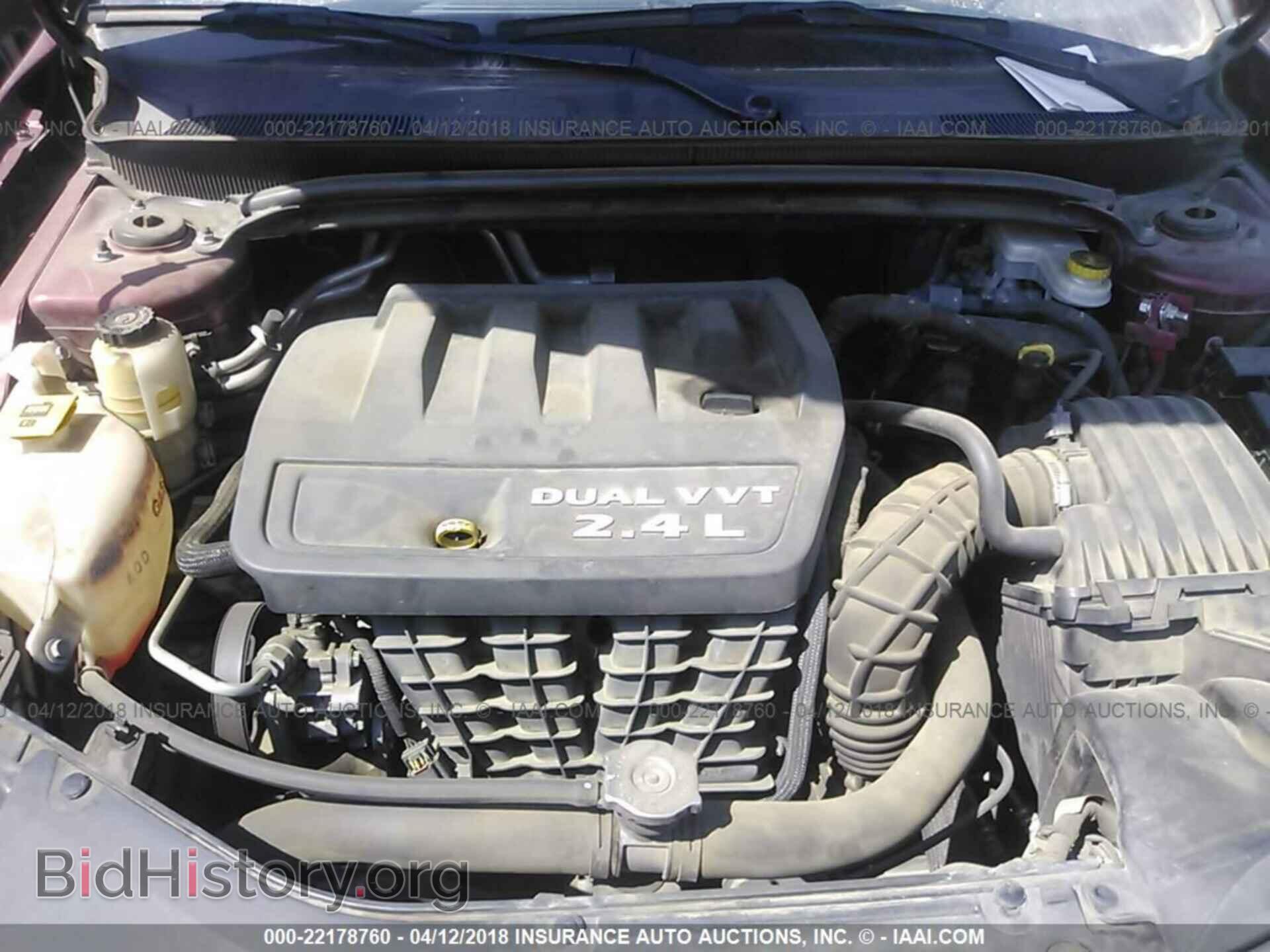 2012 Chrysler 200 - VIN: 1C3CCBAB4CN166839 - Photo 10