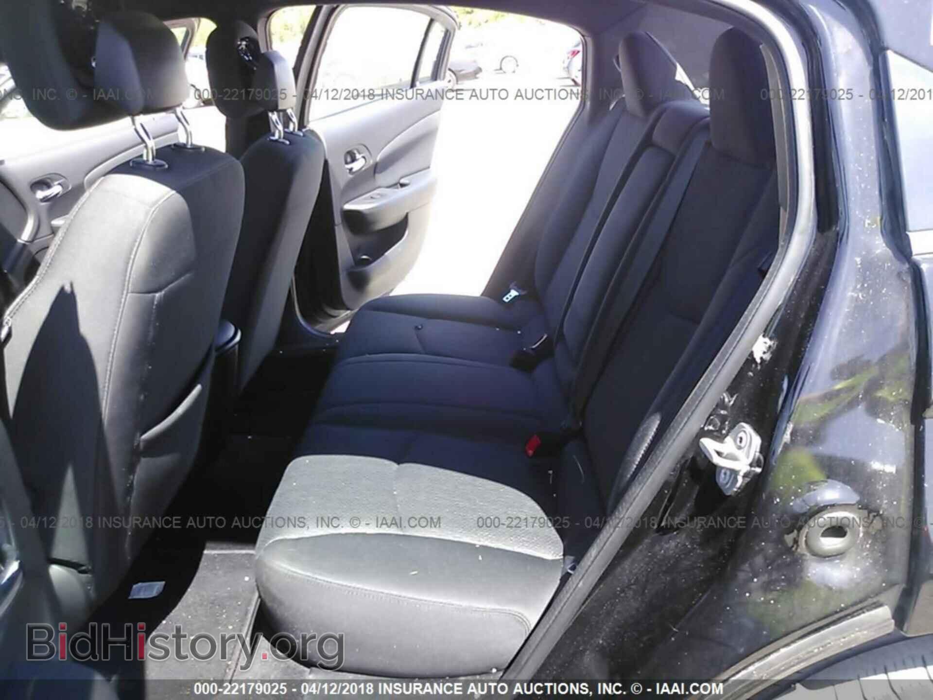 2011 Chrysler 200 - VIN: 1C3BC4FB0BN593157 - Photo 8
