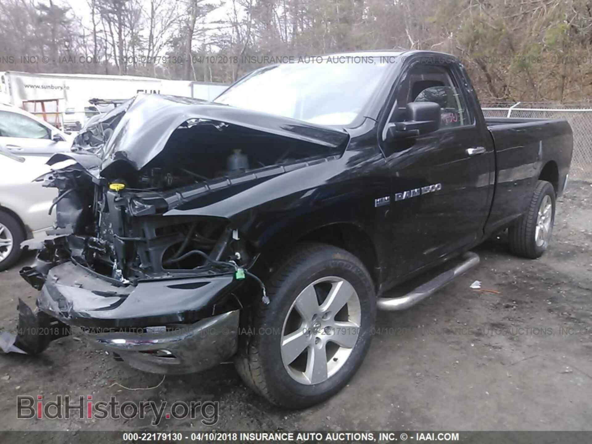 2012 Dodge Ram 1500 - VIN: 3C6JD7ET1CG222915 - Фото 2