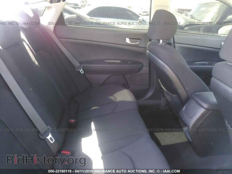 2016 Kia OPTIMA (VIN KNAGT4L32G5111663) — фото 8 из 10